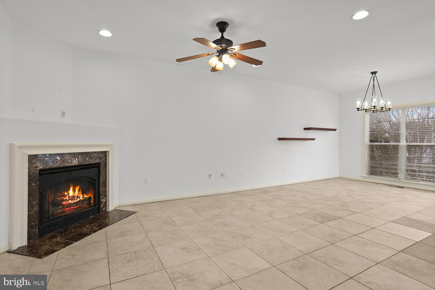 AMBERLEIGH - Residential Lease