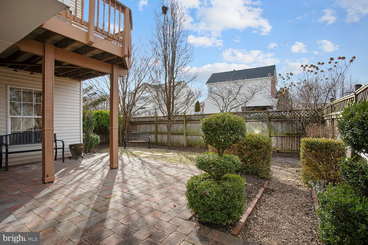 AMBERLEIGH - Residential Lease