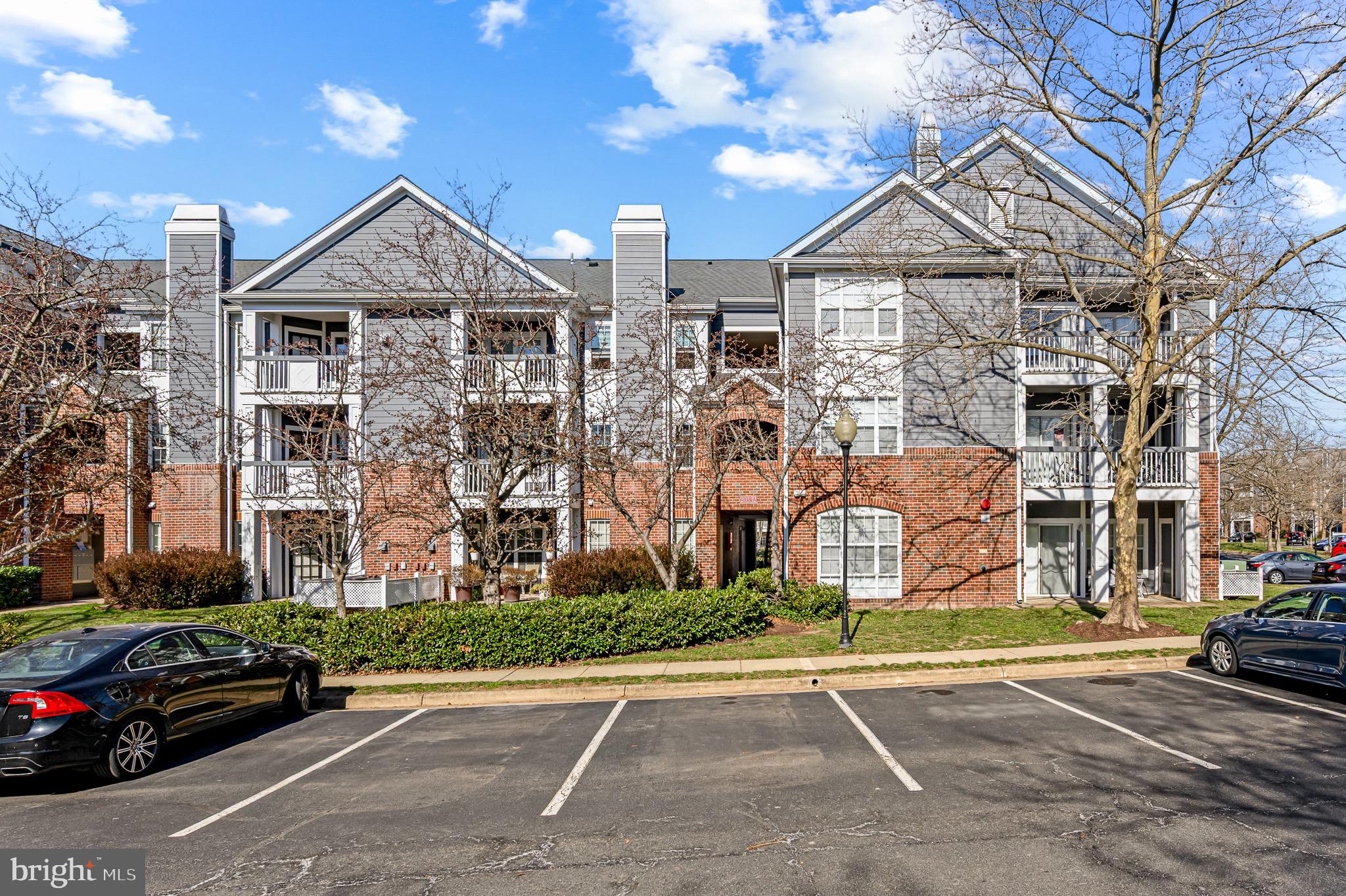S.GLEN AT UNIVERSITY CTR - Residential