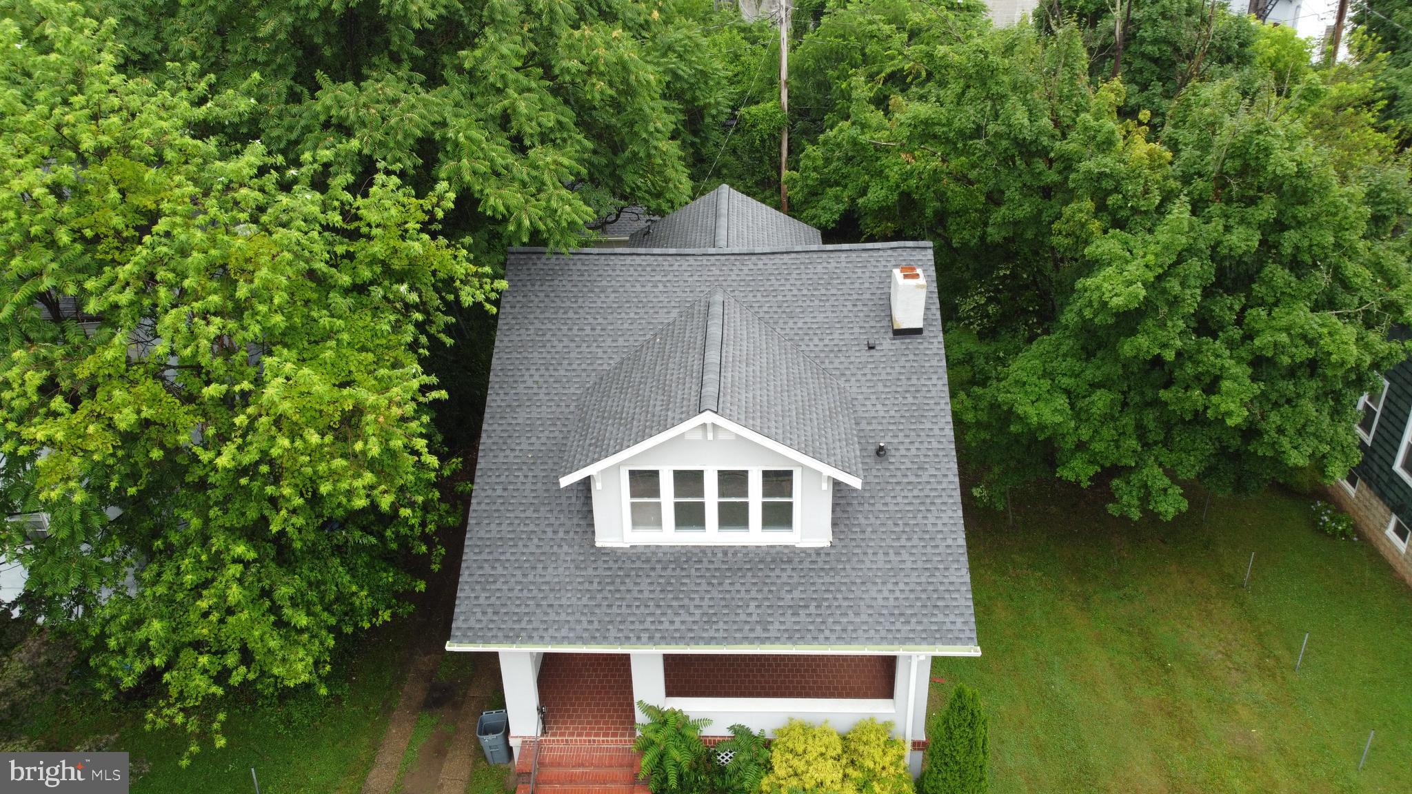 HAMILTON HILLS - Residential