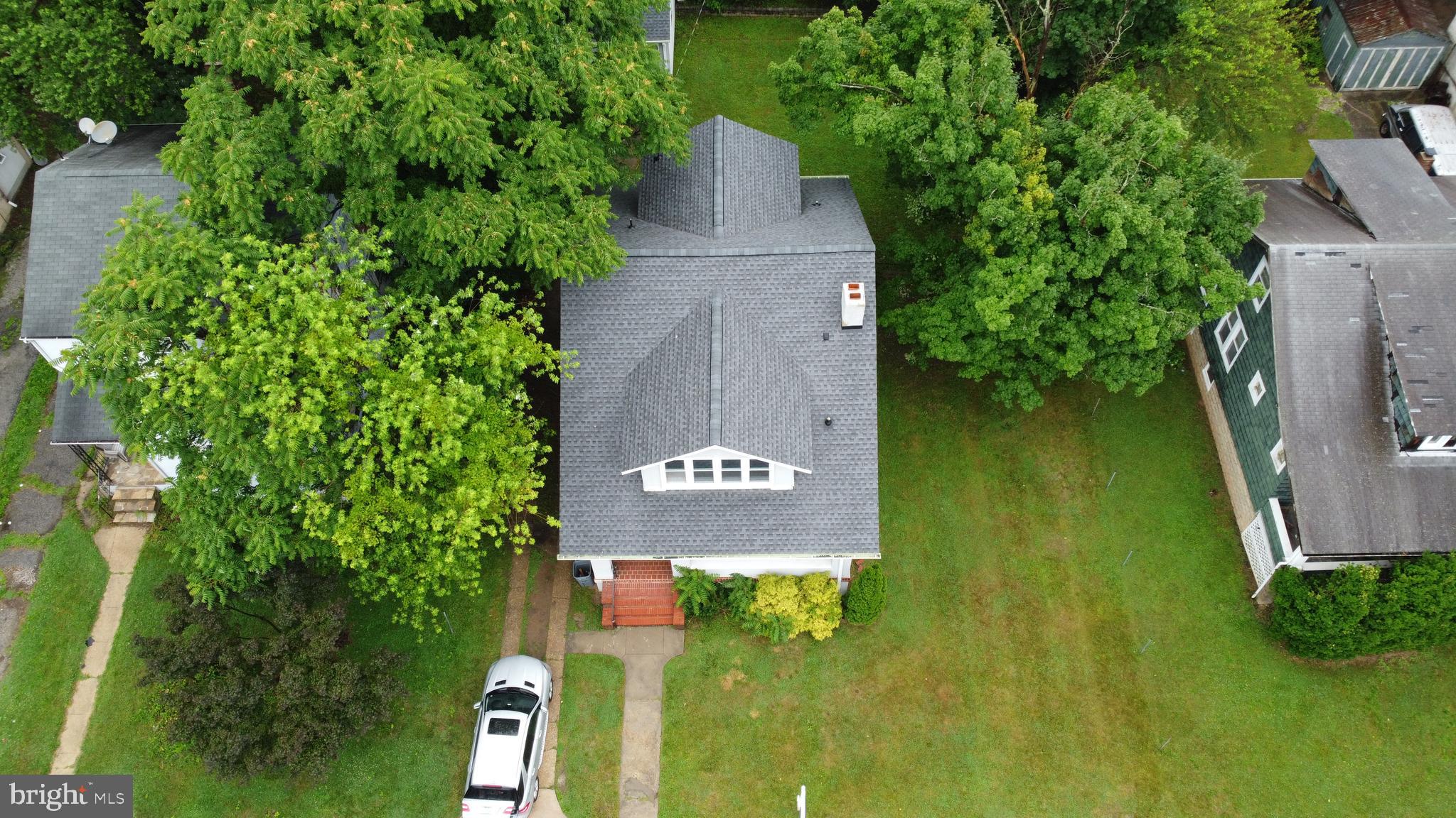 HAMILTON HILLS - Residential