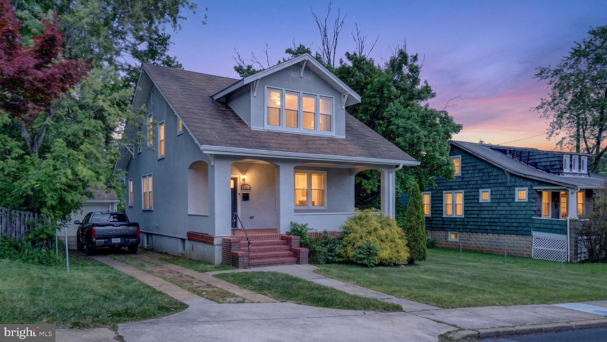 HAMILTON HILLS - Residential