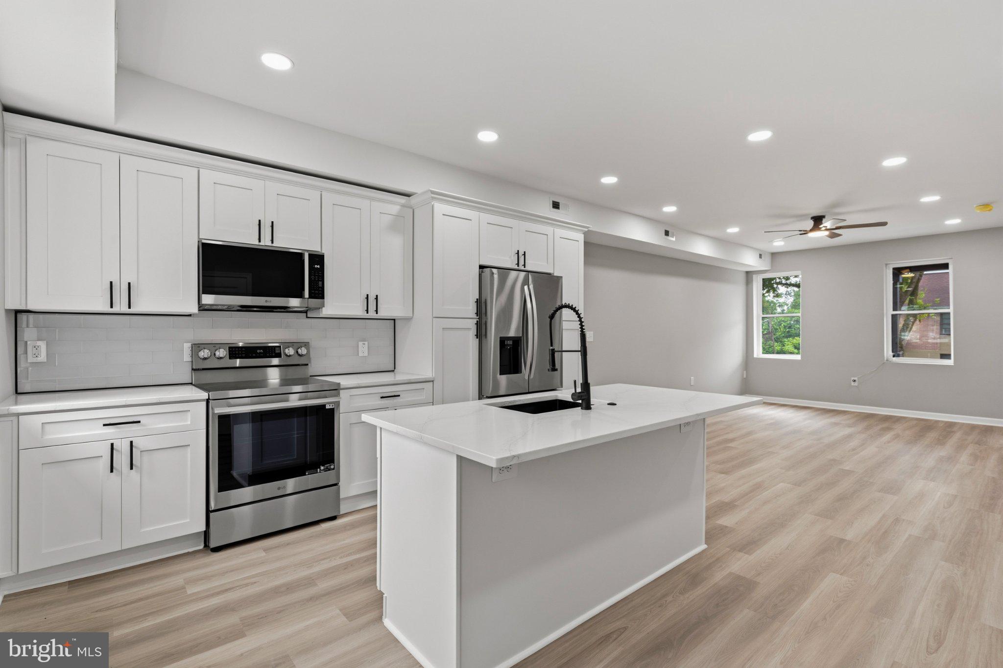 PARK HEIGHTS - Residential