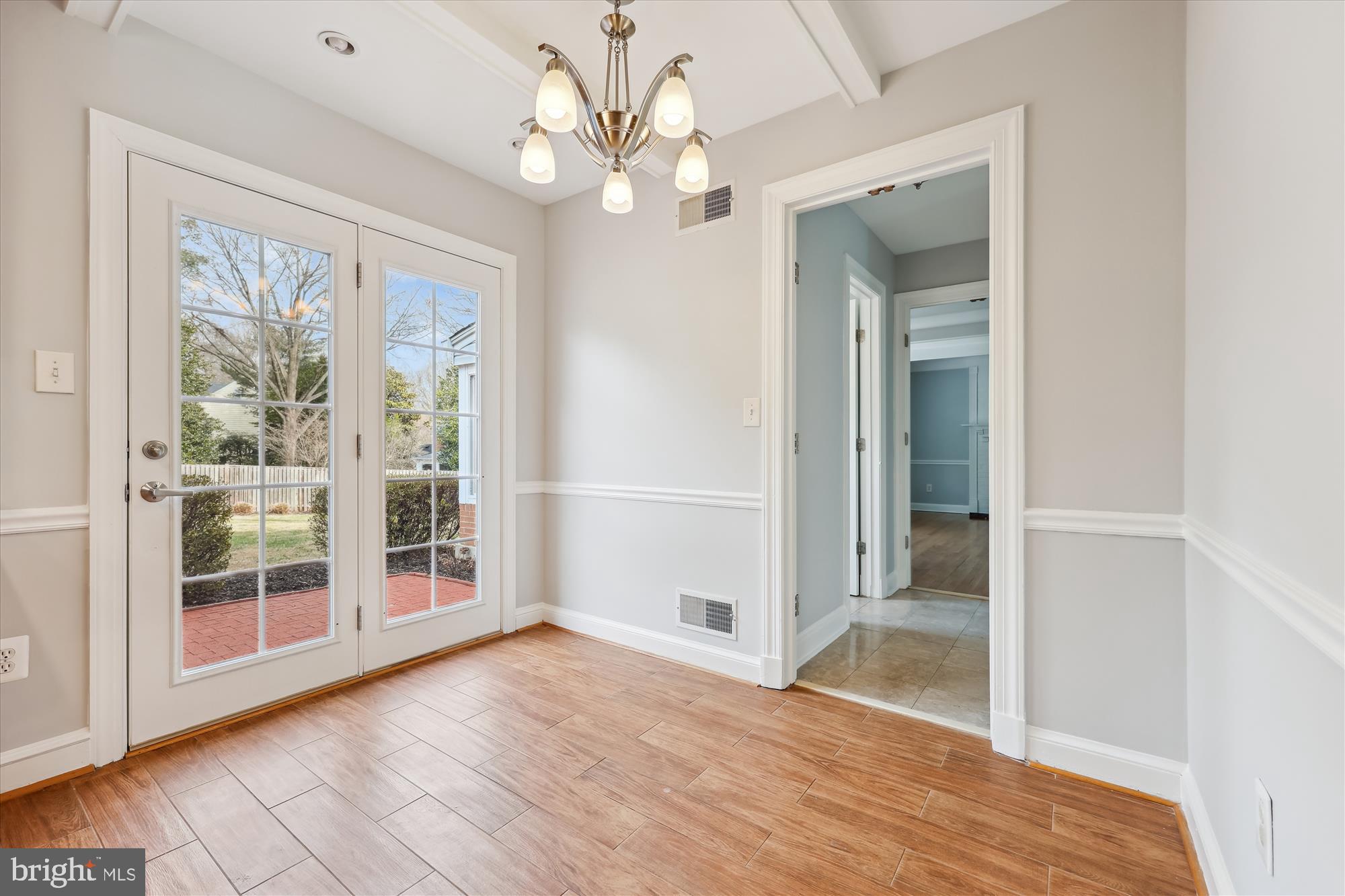 MCAULEY PARK - Residential