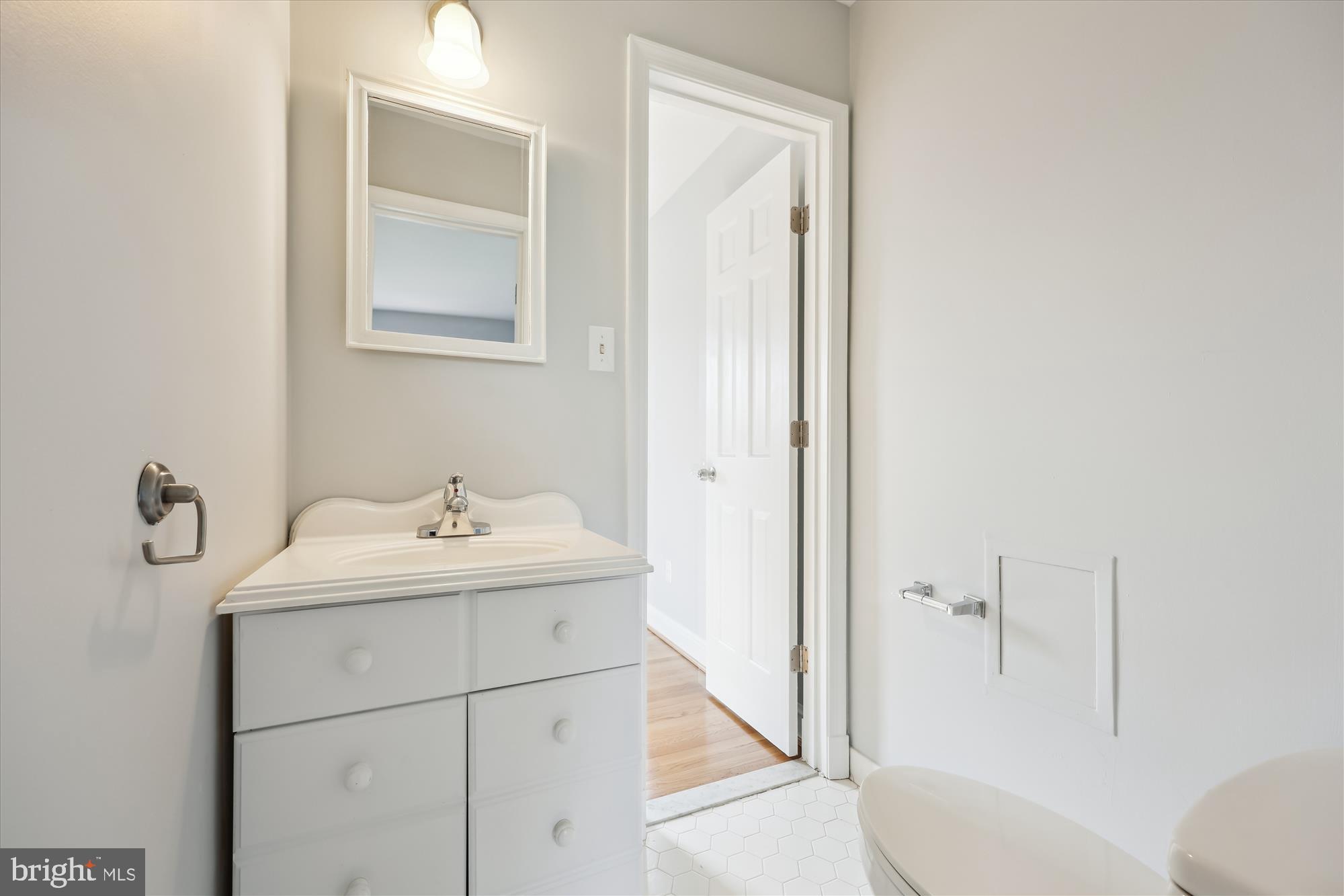 MCAULEY PARK - Residential