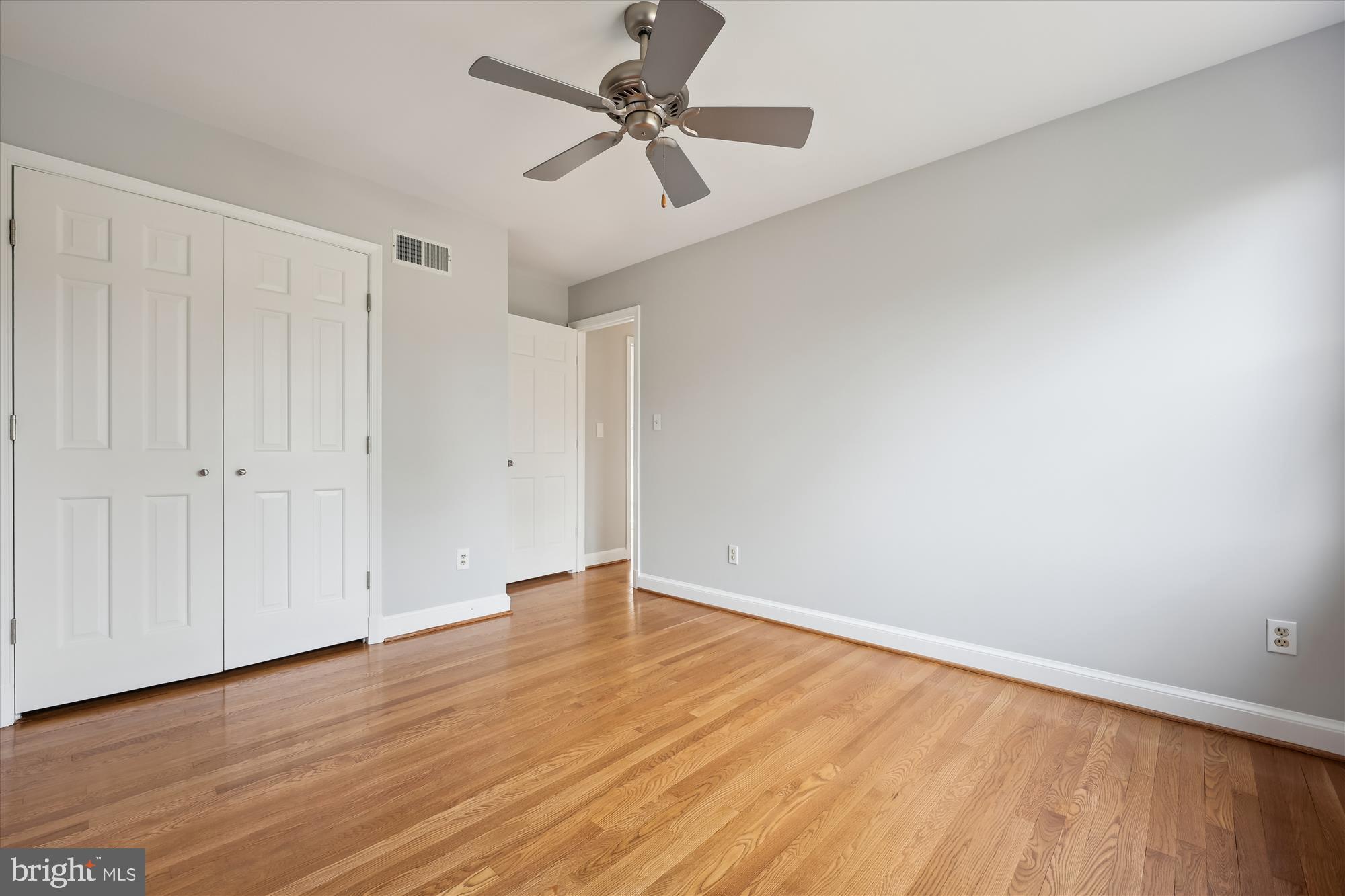 MCAULEY PARK - Residential