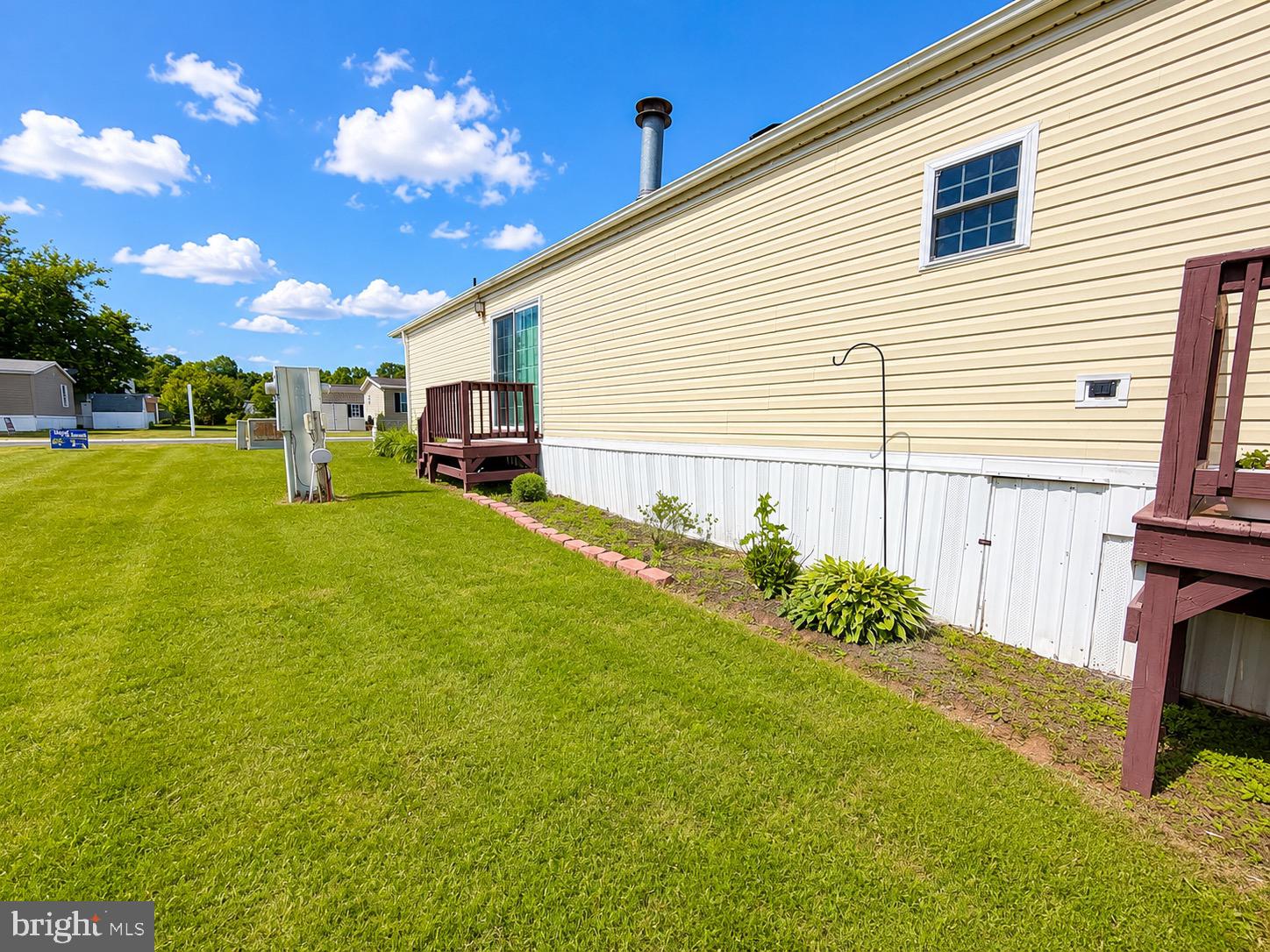 WALNUT GROVE MOBILE HOME PARK - Residential