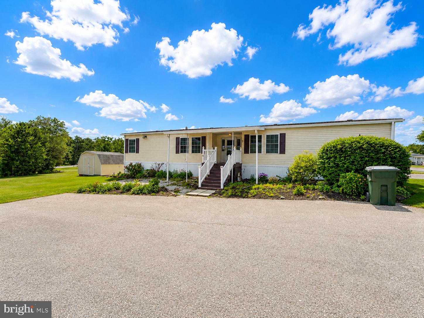 WALNUT GROVE MOBILE HOME PARK - Residential