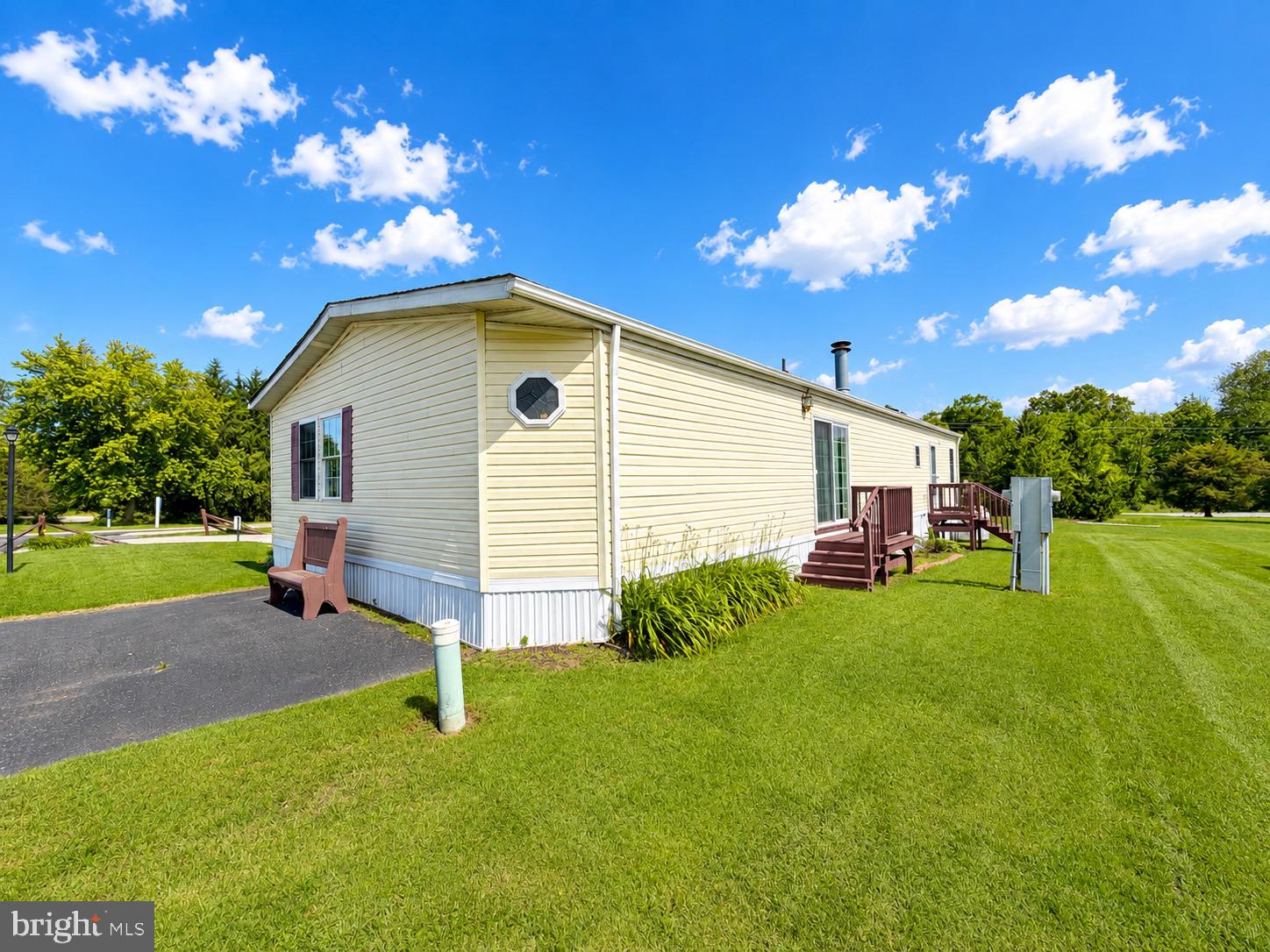 WALNUT GROVE MOBILE HOME PARK - Residential