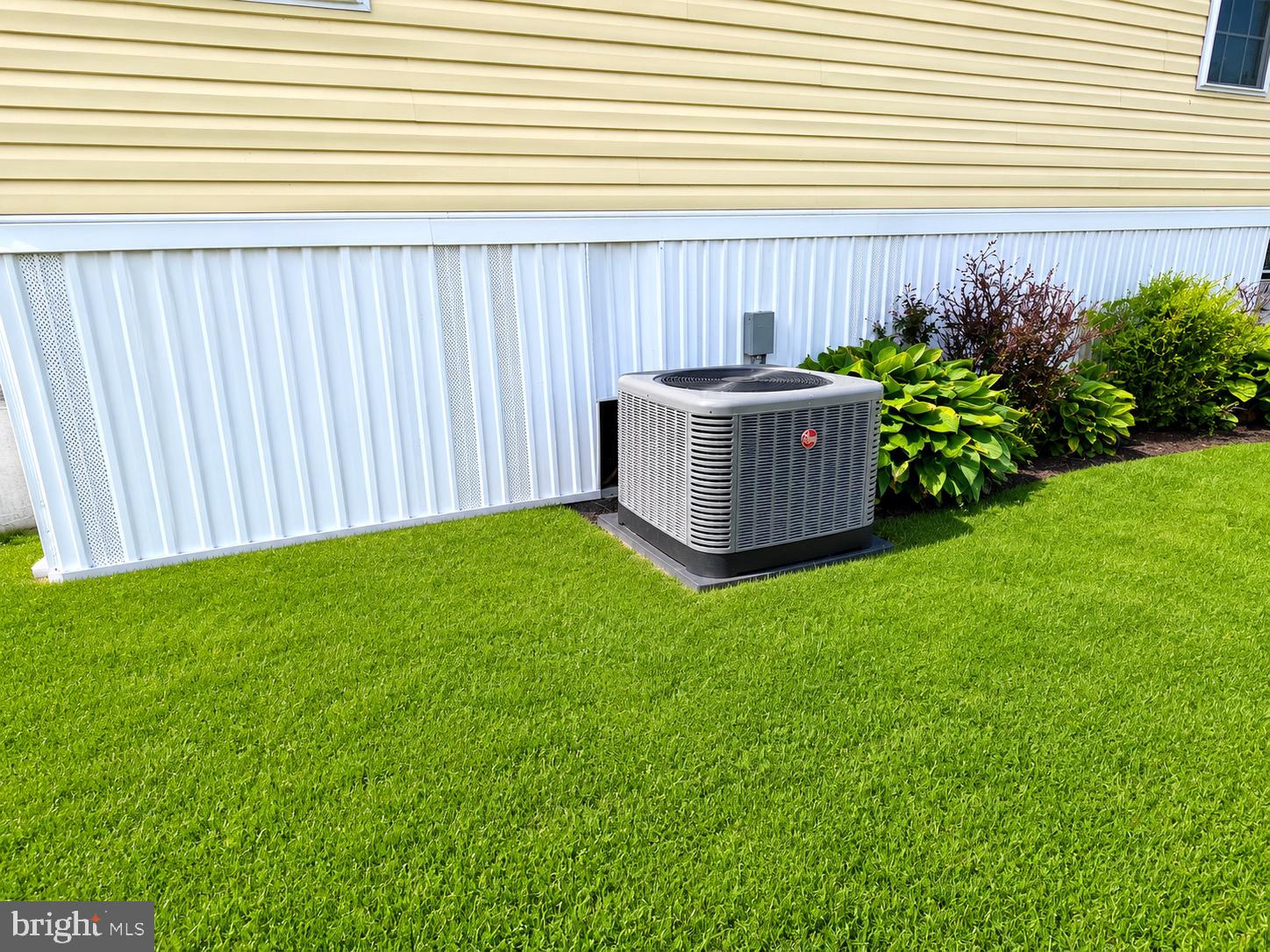 WALNUT GROVE MOBILE HOME PARK - Residential