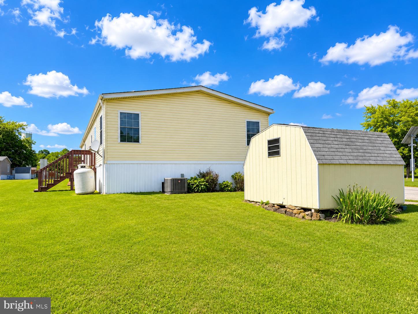 WALNUT GROVE MOBILE HOME PARK - Residential