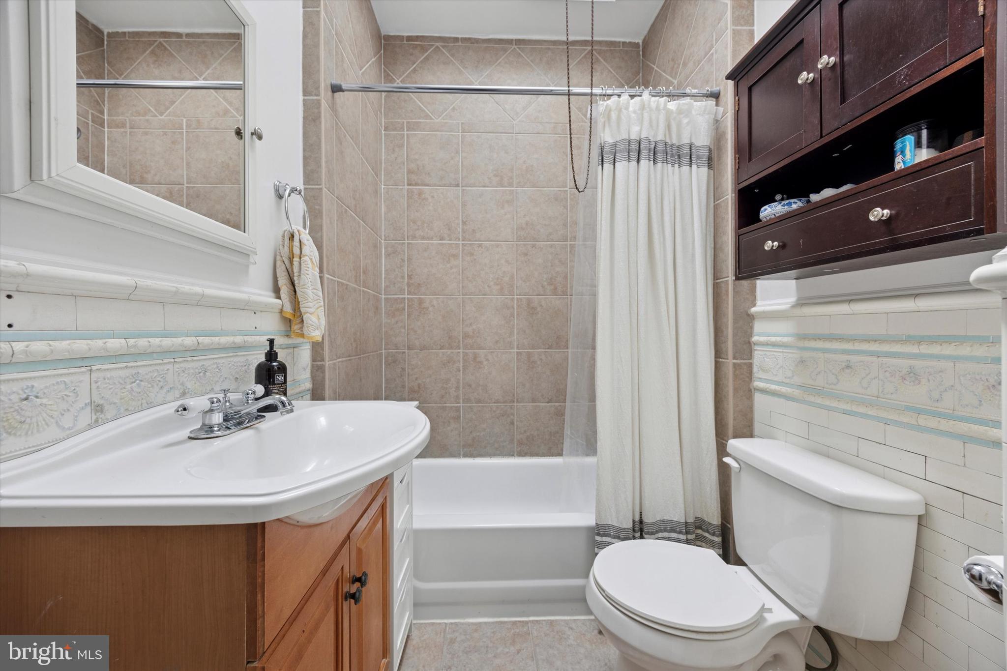 COBBS CREEK - Residential