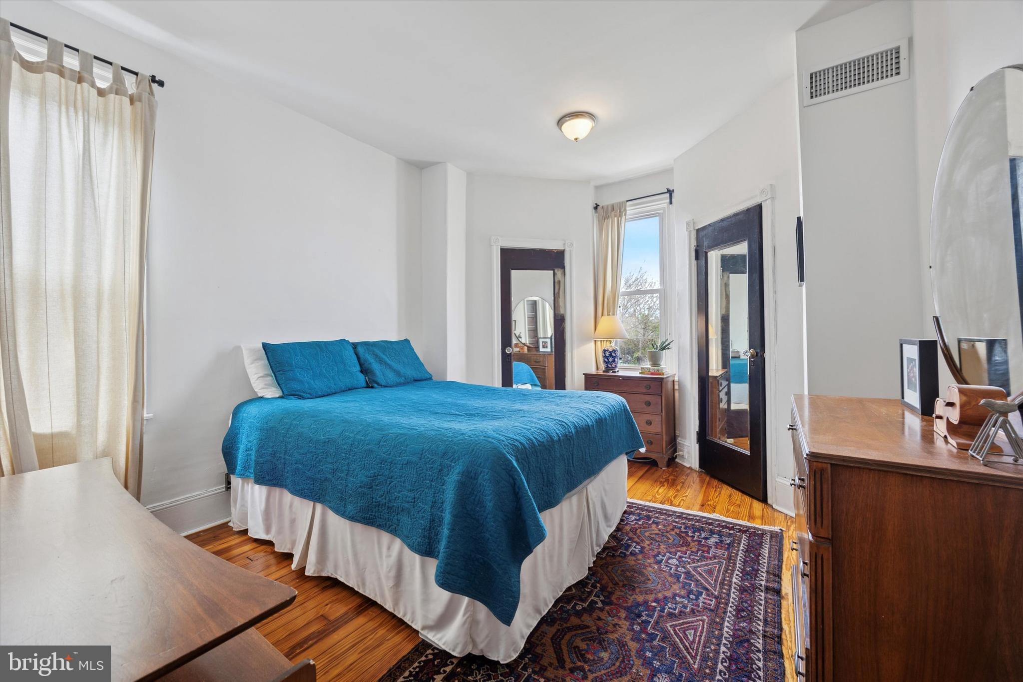 COBBS CREEK - Residential