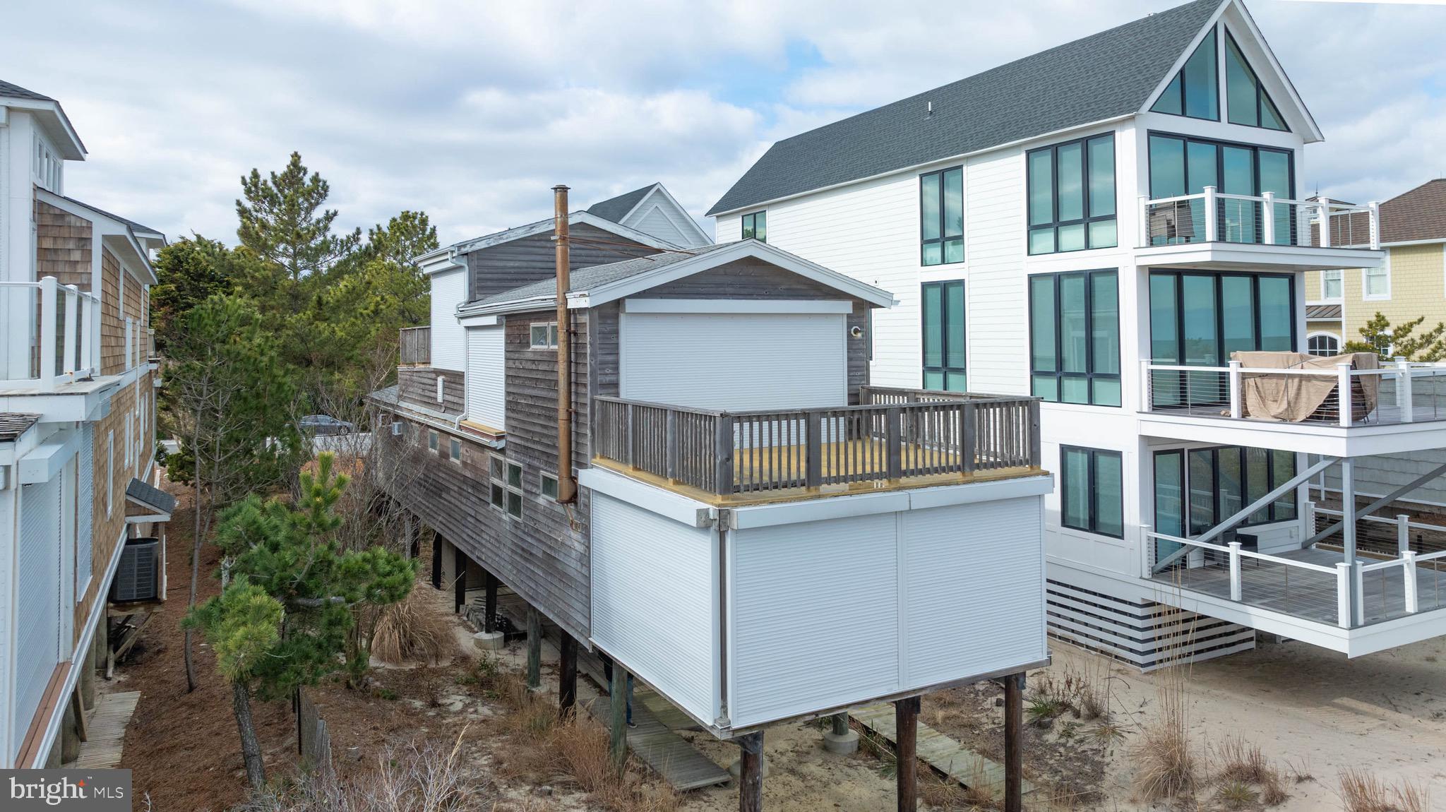 OCEAN VILLAGE - Residential