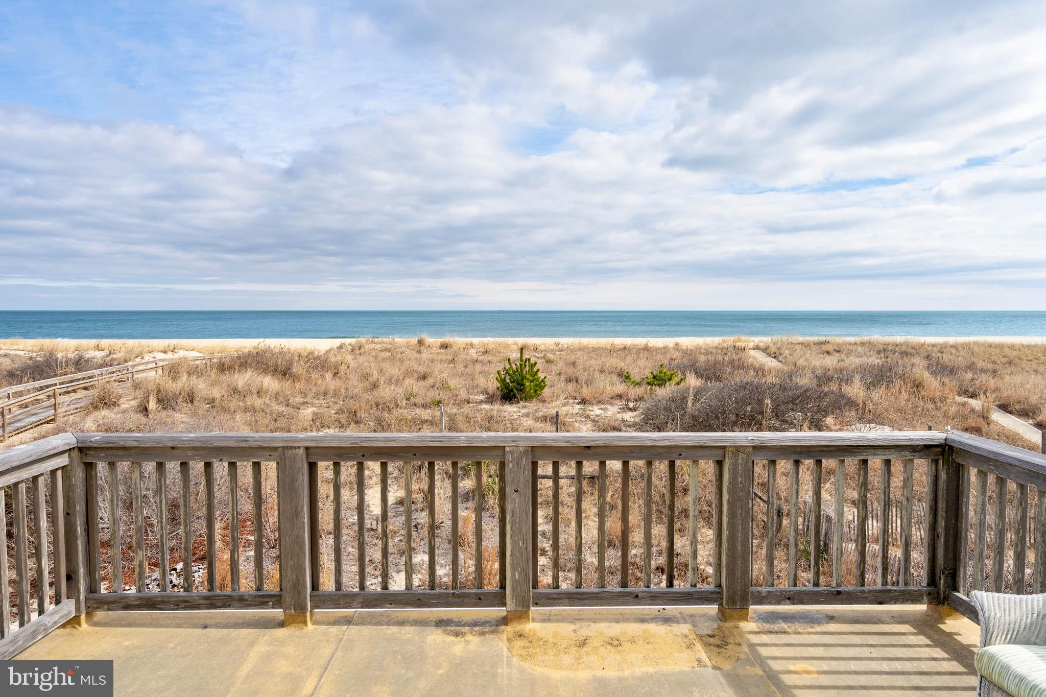 OCEAN VILLAGE - Residential