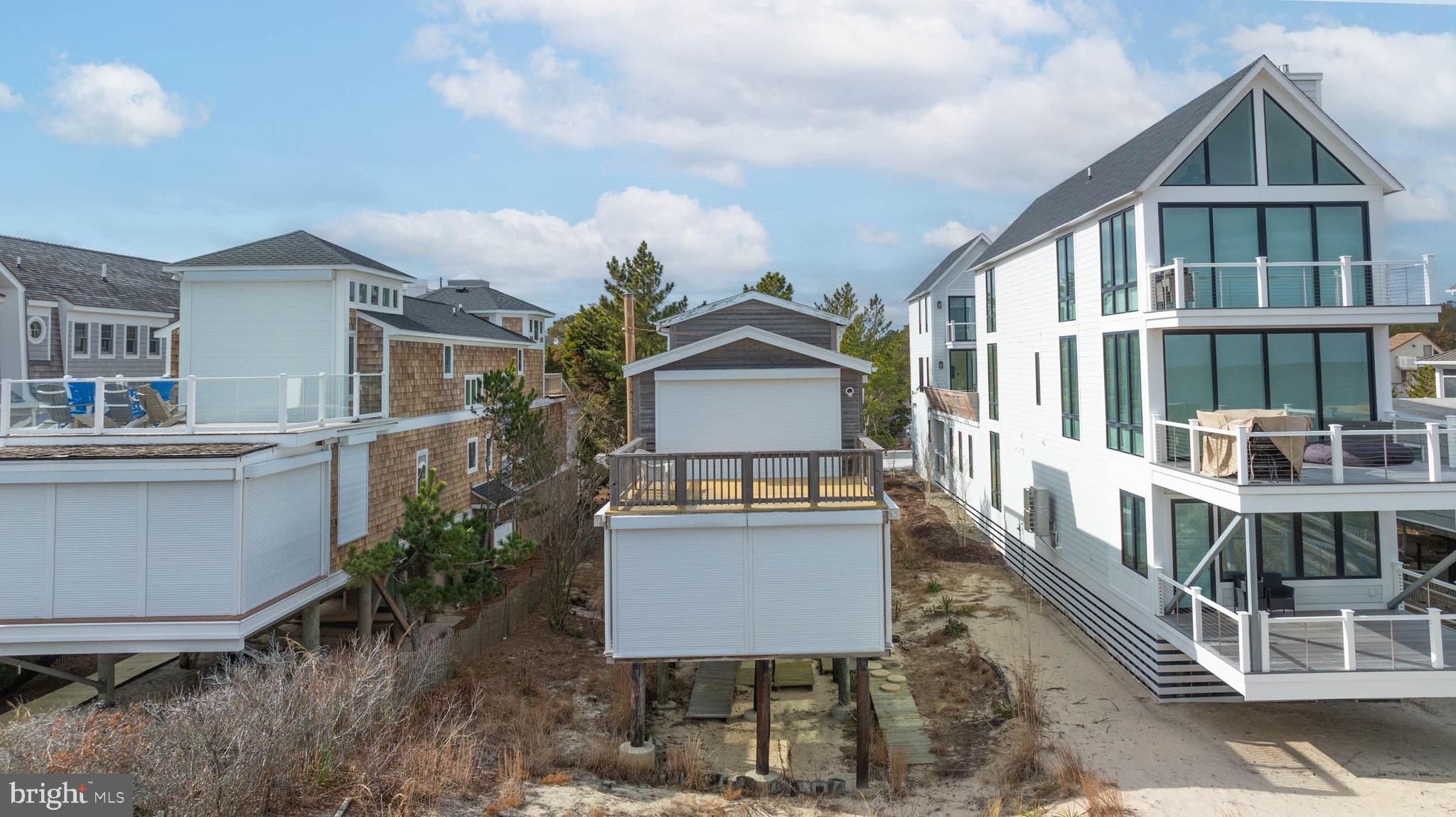 OCEAN VILLAGE - Residential