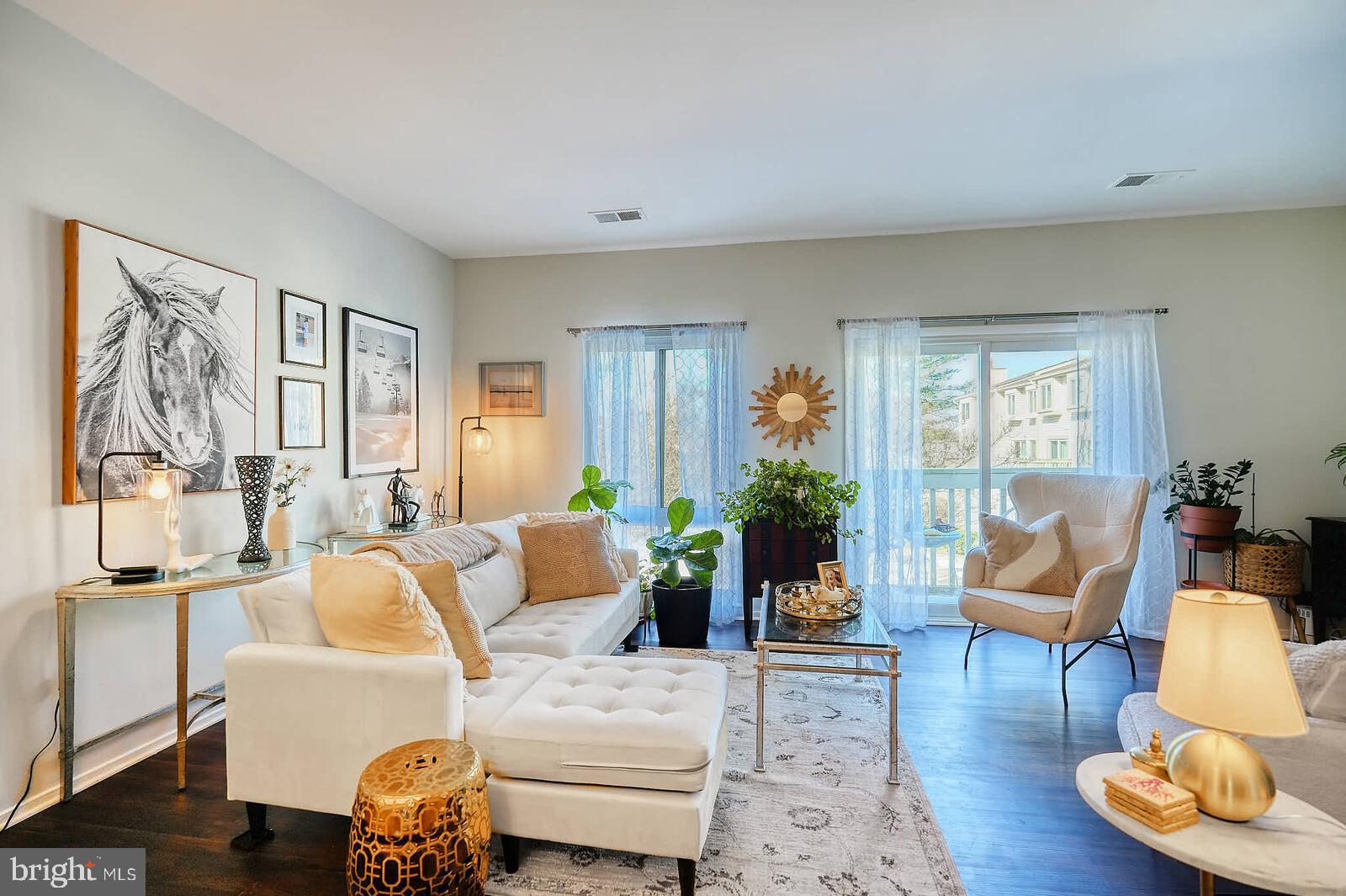BENTLEY VILLAGE - Residential