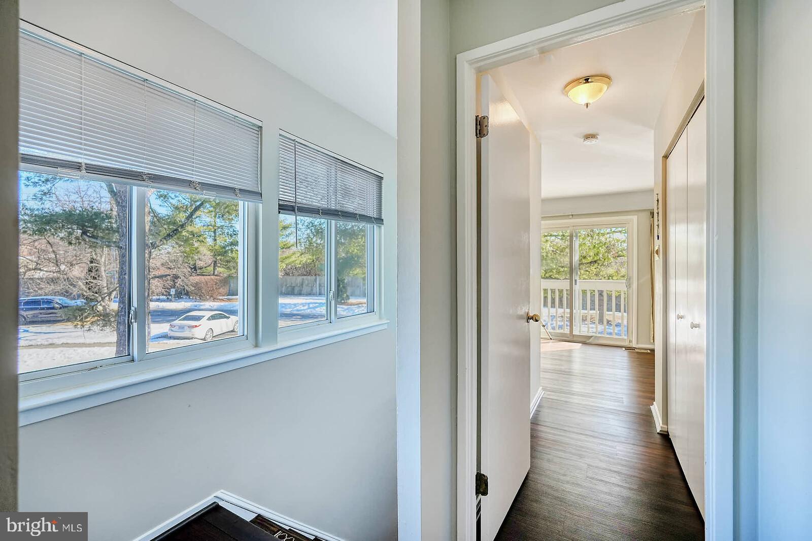 BENTLEY VILLAGE - Residential