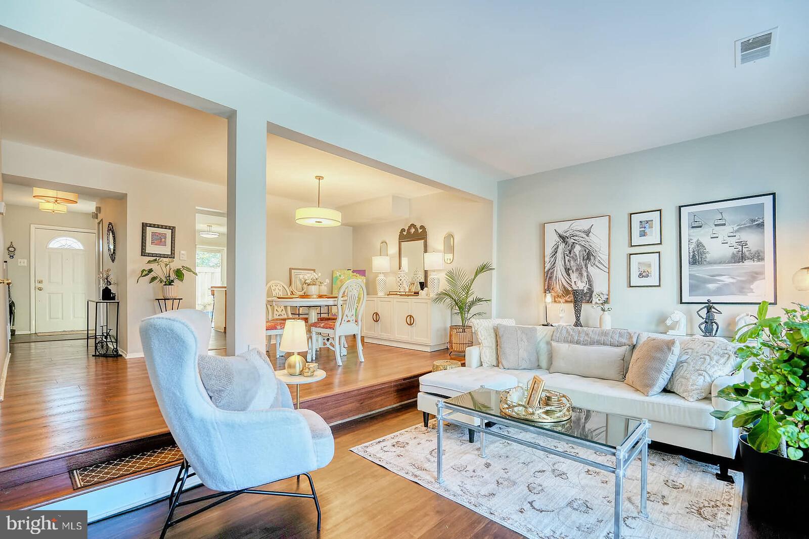 BENTLEY VILLAGE - Residential