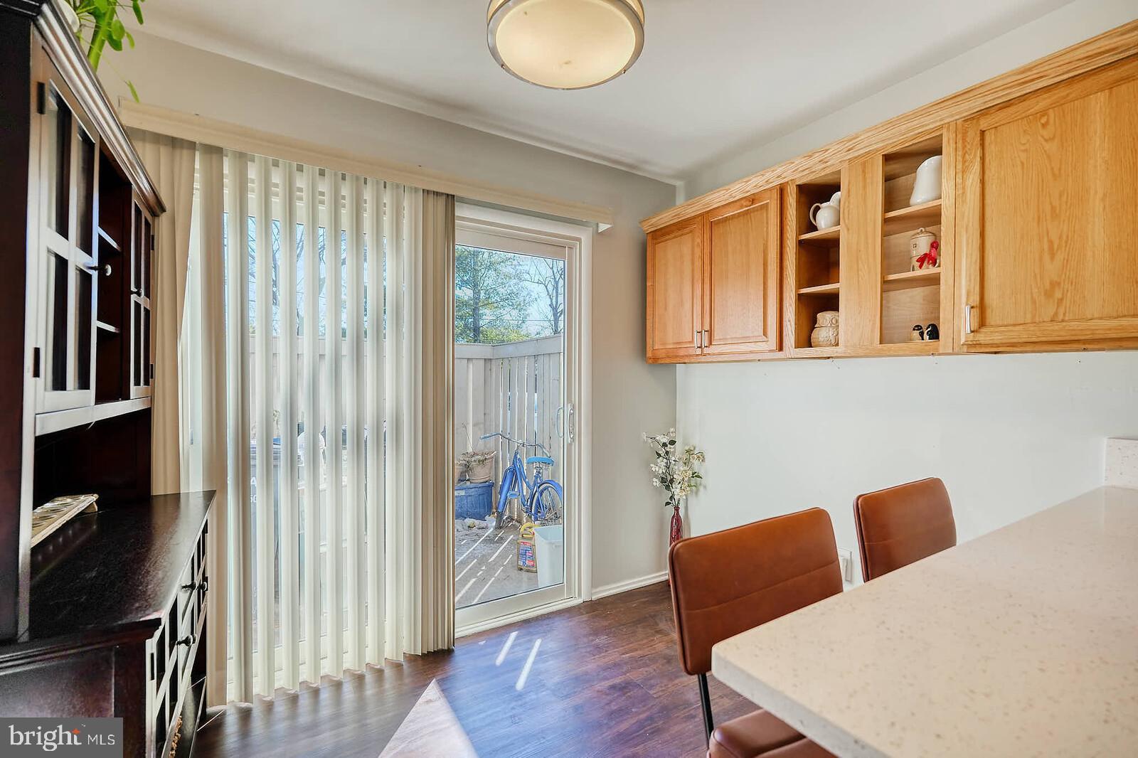 BENTLEY VILLAGE - Residential
