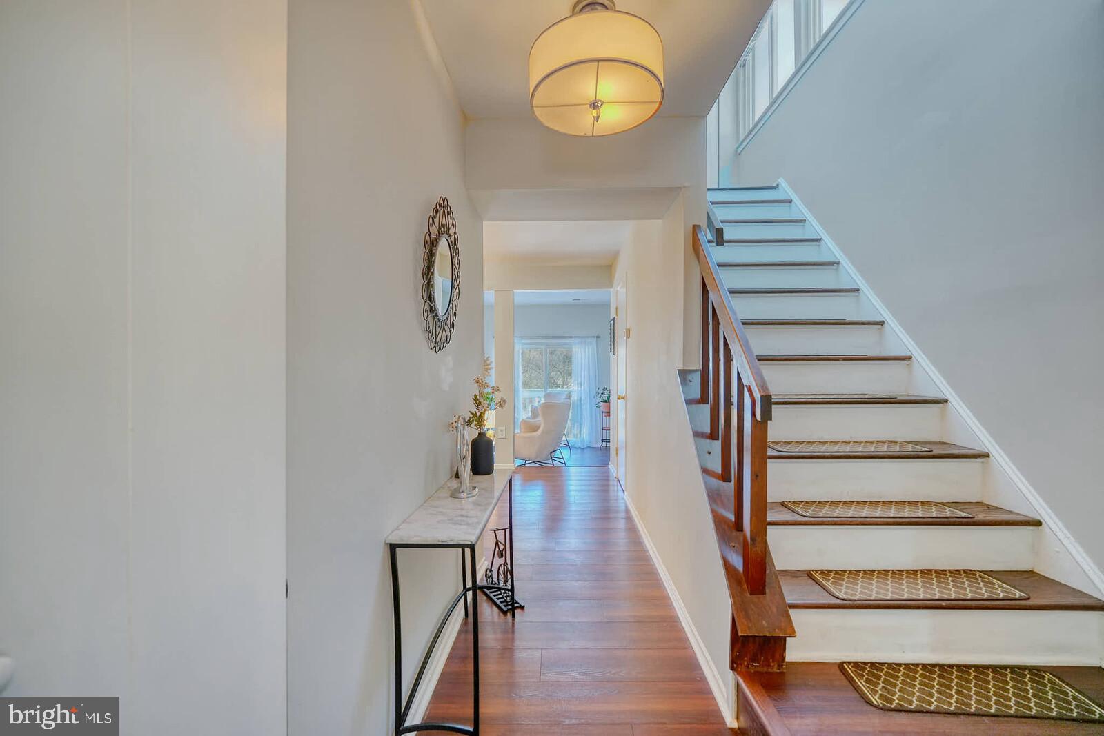 BENTLEY VILLAGE - Residential