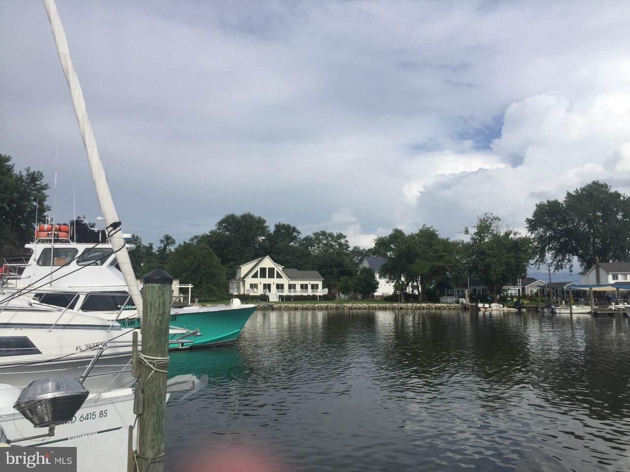 DEALE BEACH - Residential