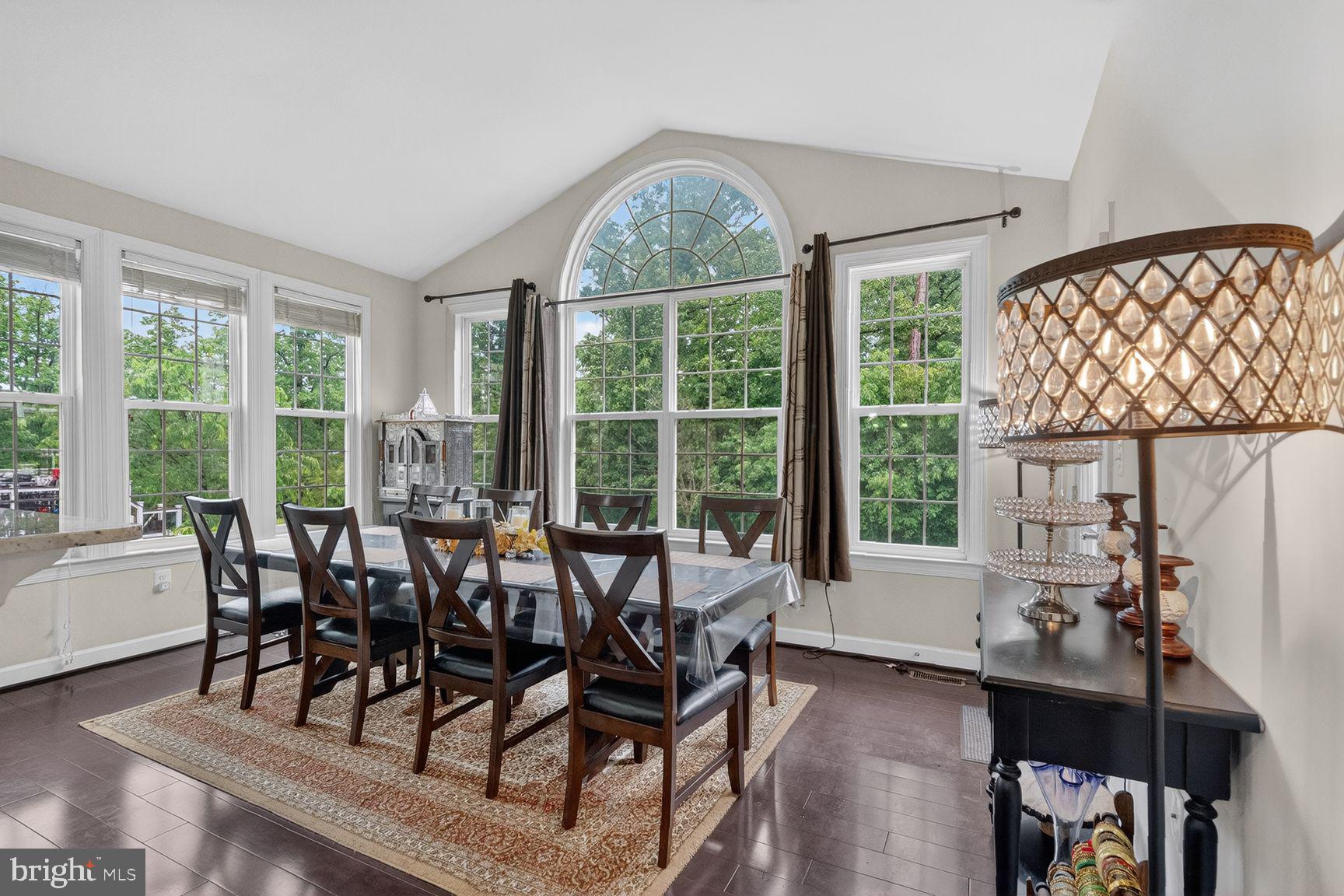 RIVER POINTE - Residential