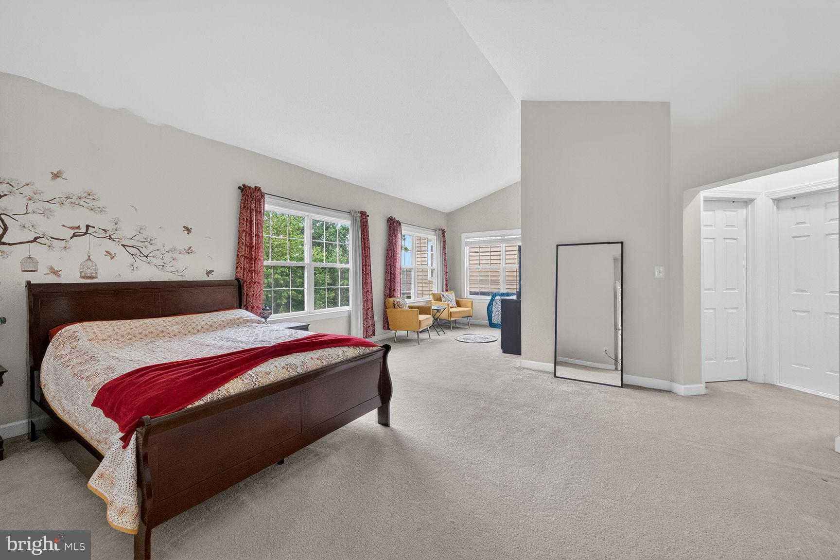 RIVER POINTE - Residential