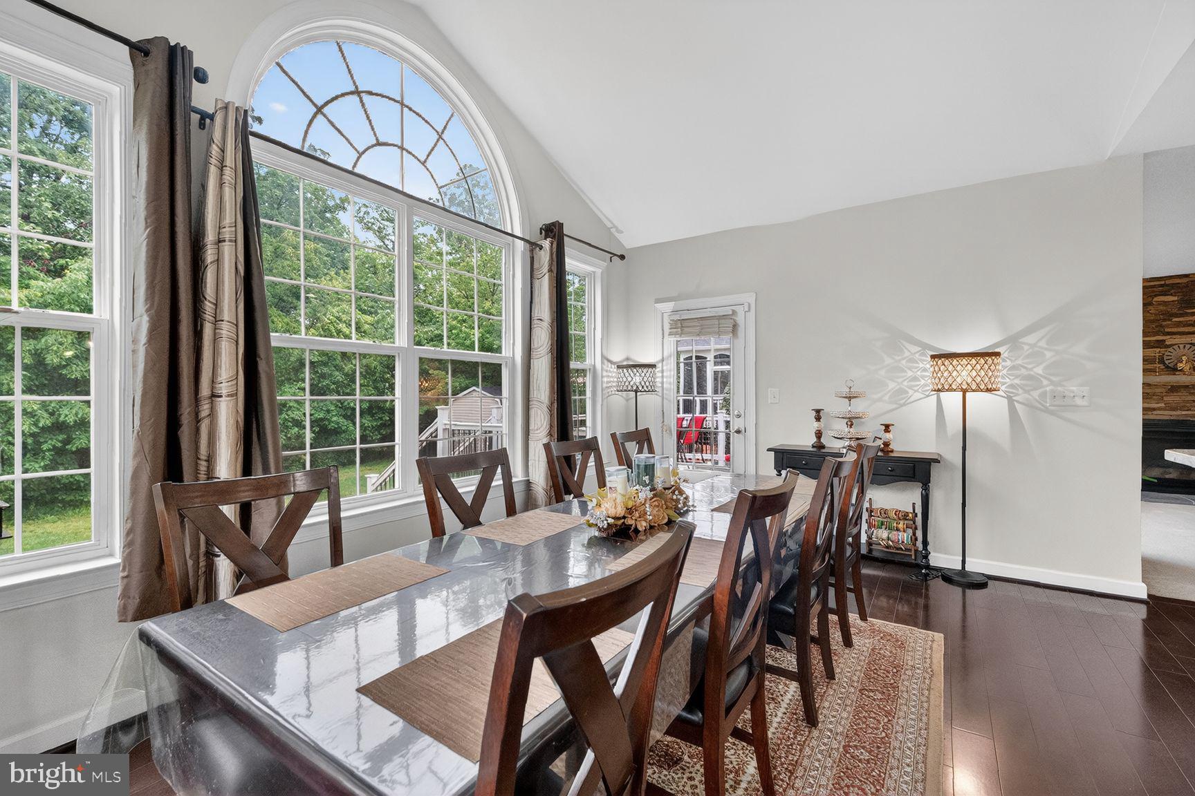 RIVER POINTE - Residential