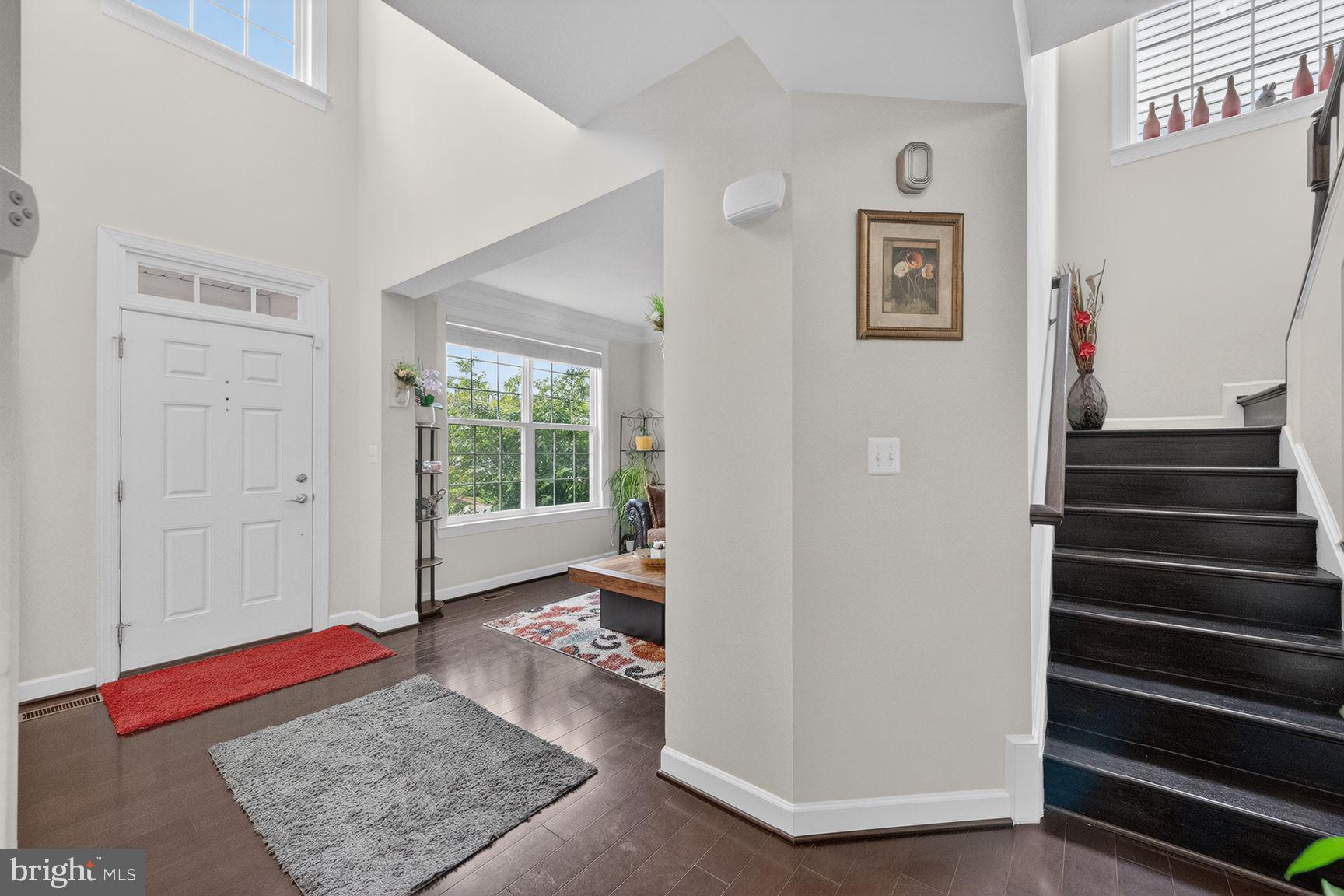 RIVER POINTE - Residential