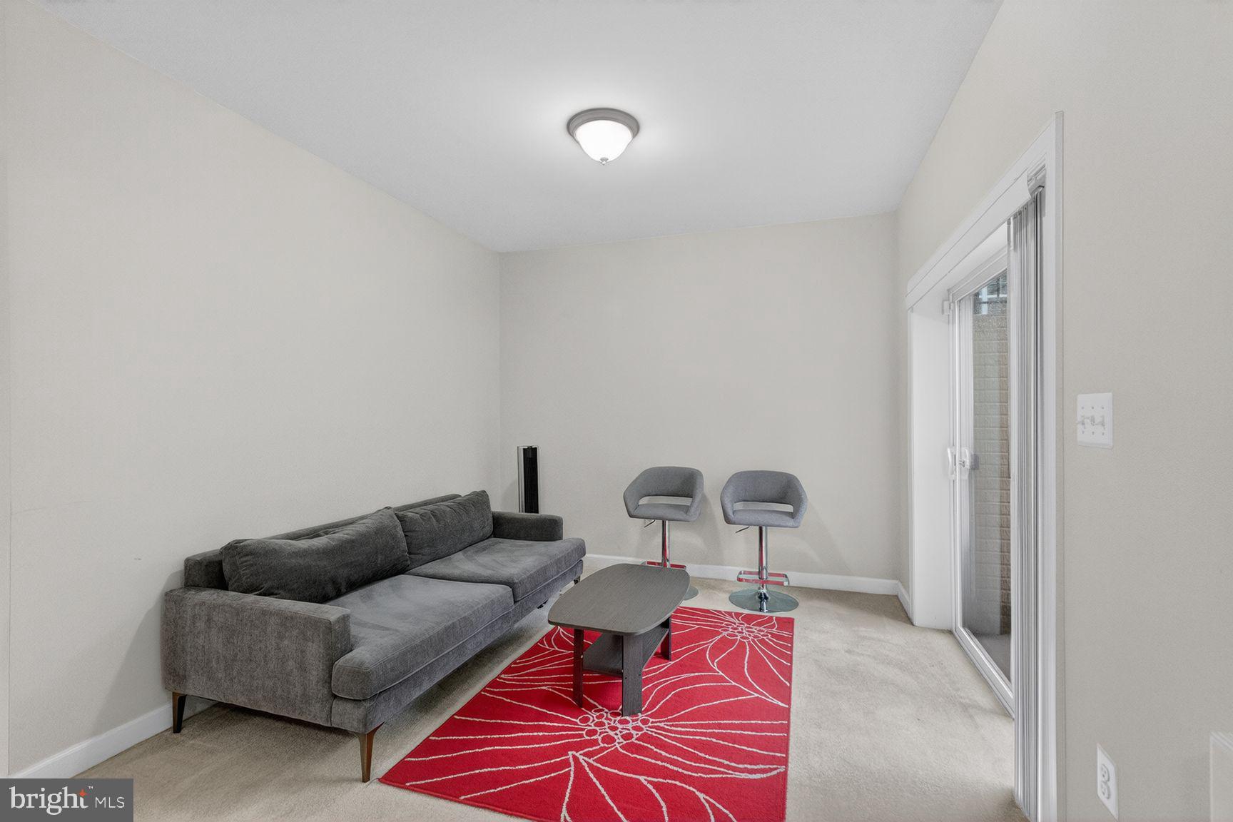 RIVER POINTE - Residential