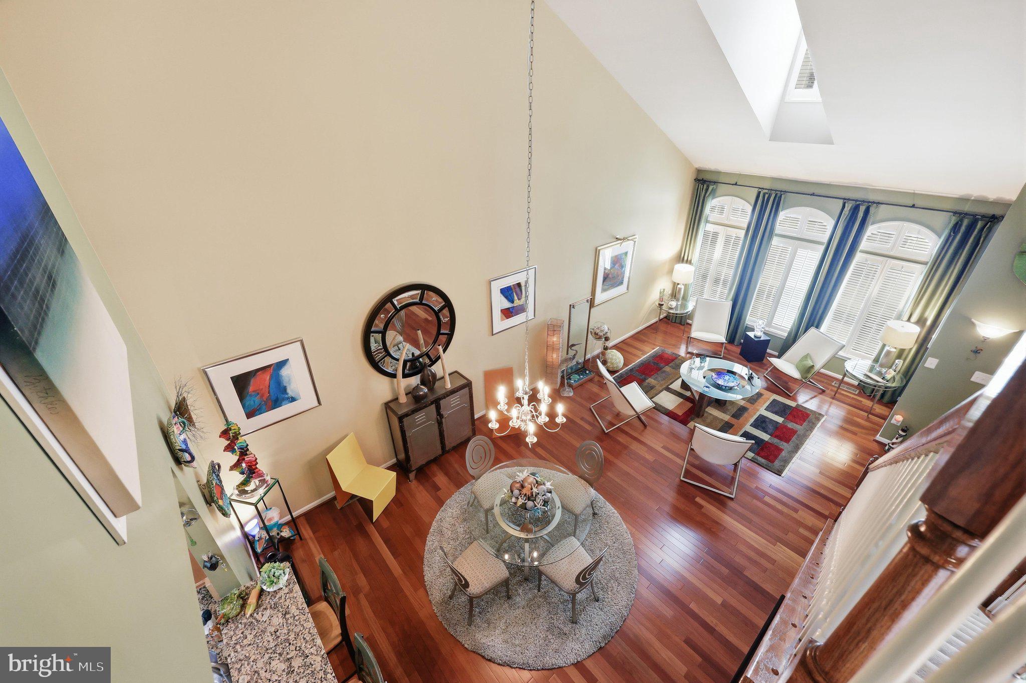 SIGNATURE CLUB AT GREENVIEW - Residential