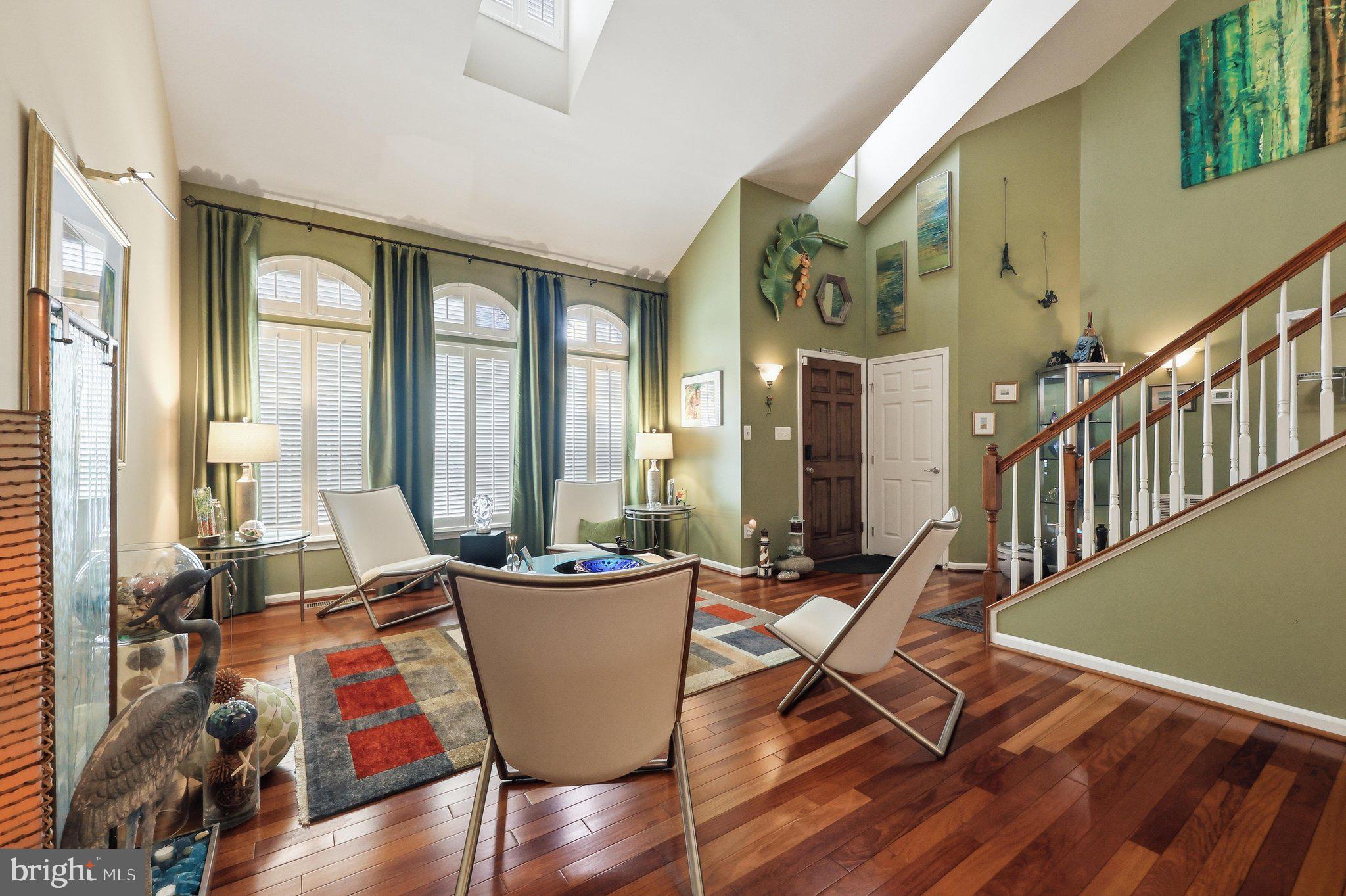 SIGNATURE CLUB AT GREENVIEW - Residential