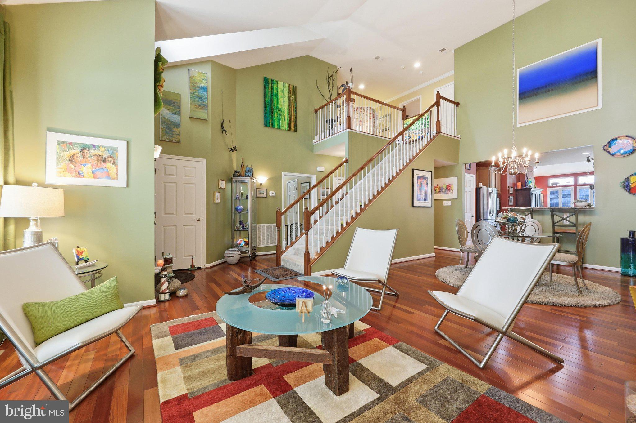 SIGNATURE CLUB AT GREENVIEW - Residential