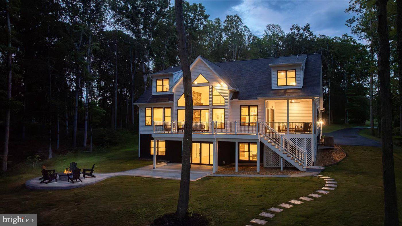 NOAHS LANDING - Residential