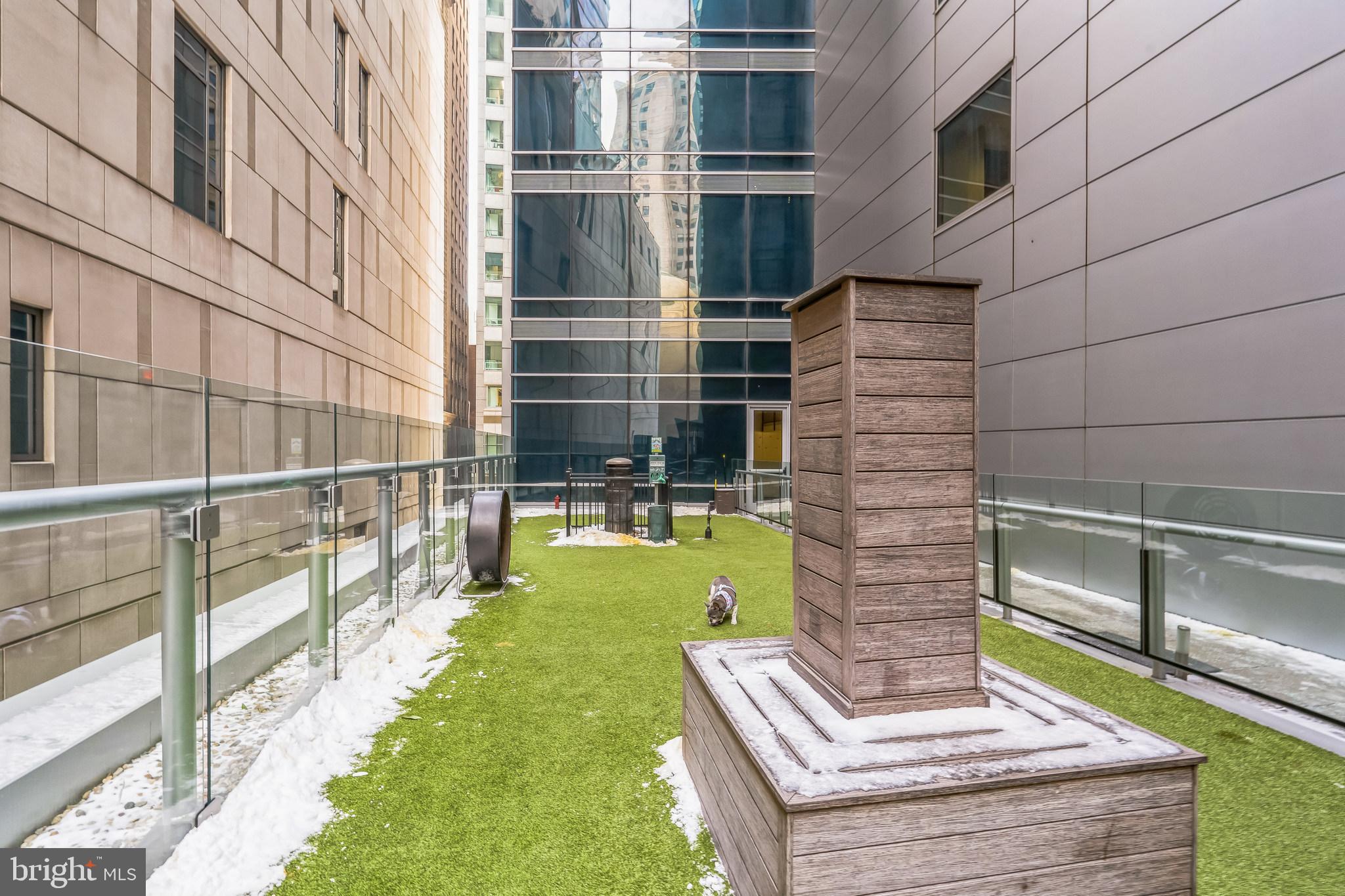 AVENUE OF THE ARTS - Residential