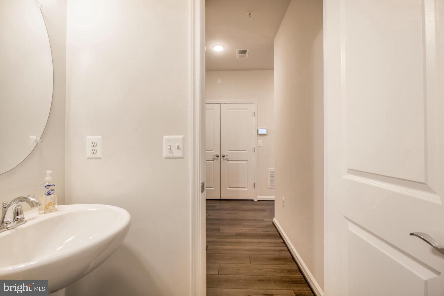WATERSHED - Residential Lease