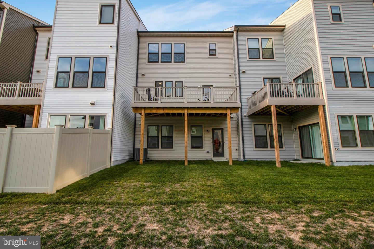 WATERSHED - Residential Lease