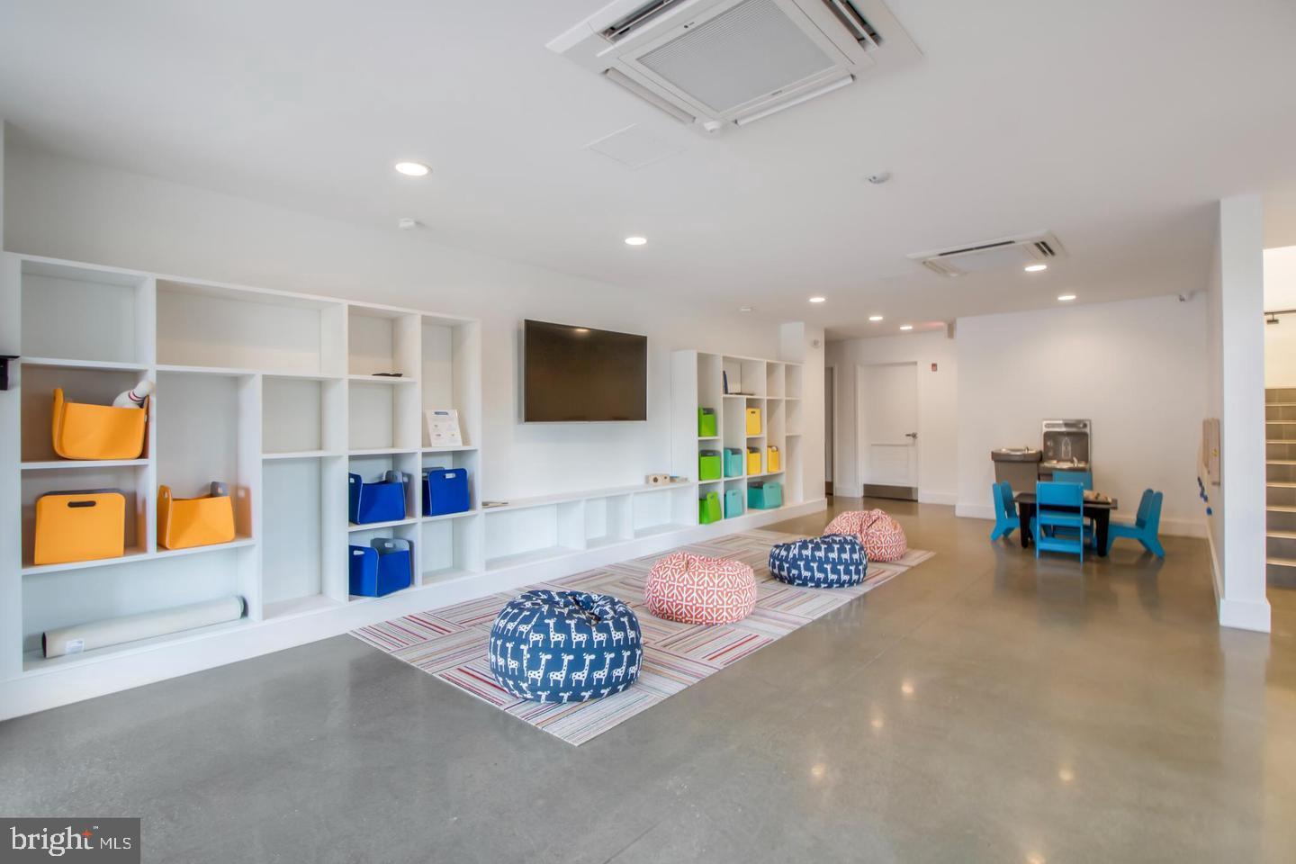 WATERSHED - Residential Lease