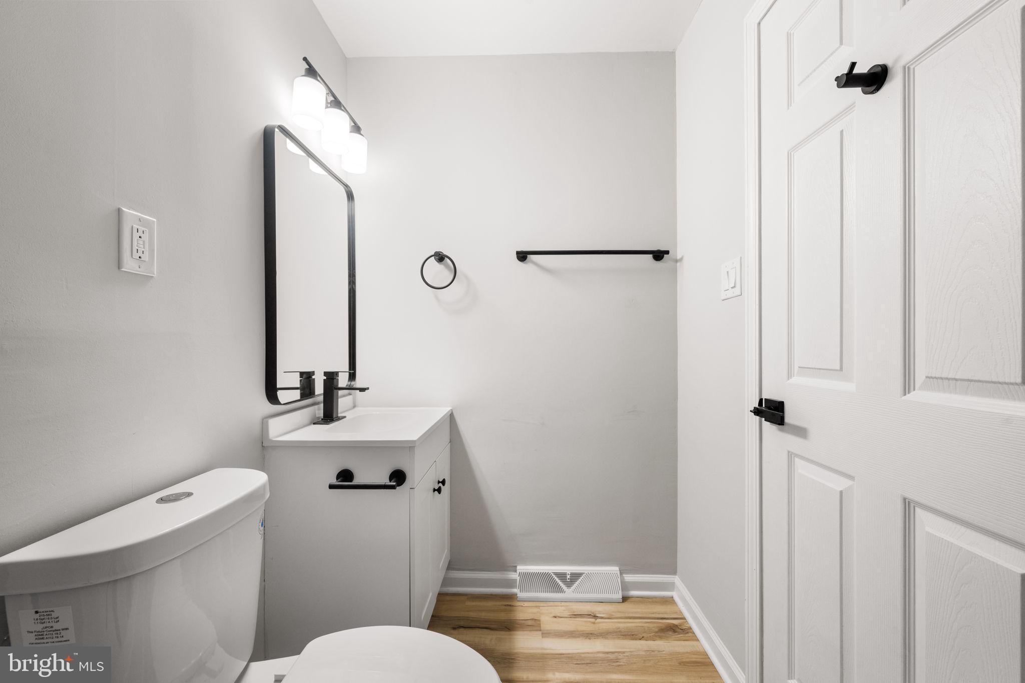 ESSEX SOUTH - Residential
