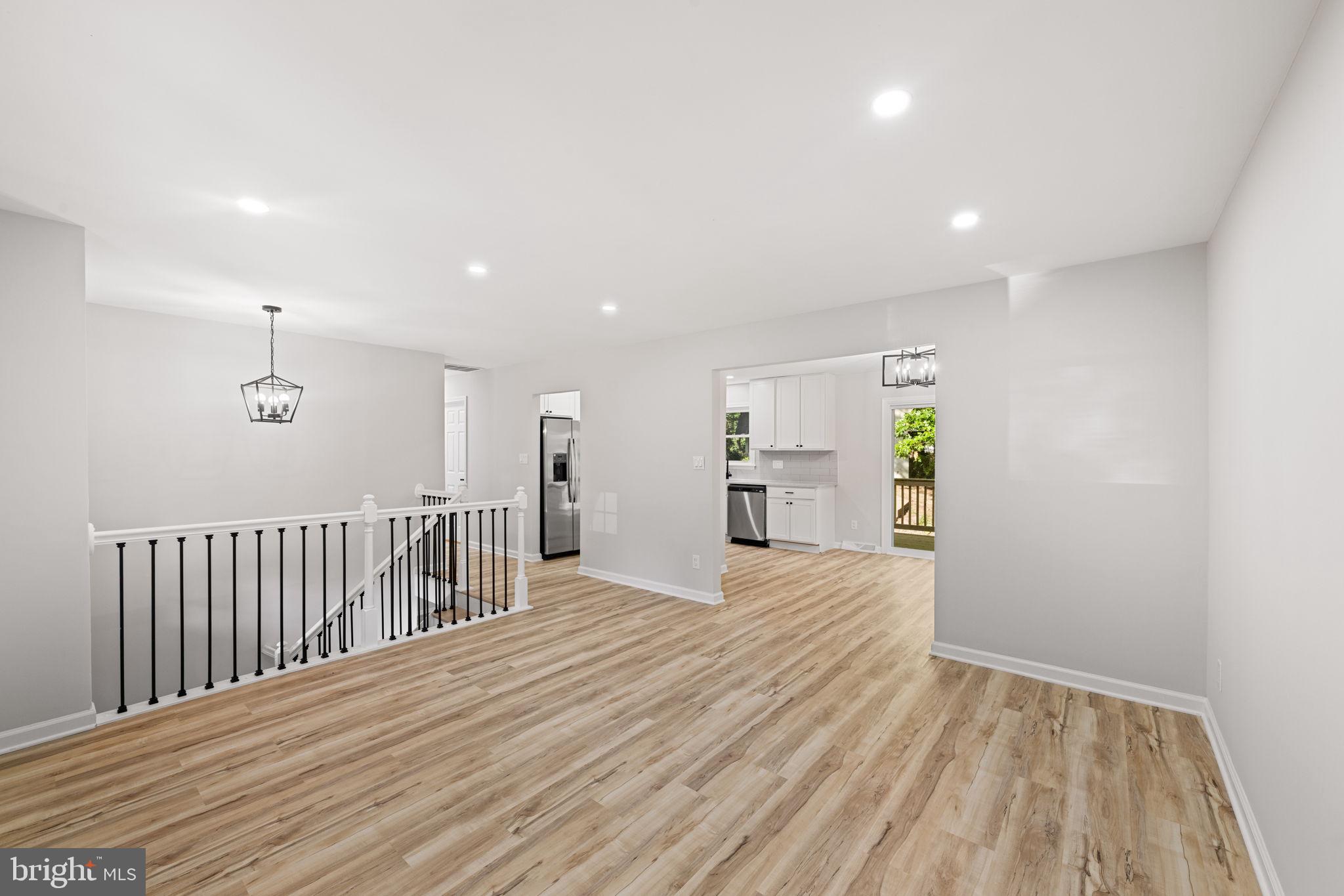 ESSEX SOUTH - Residential