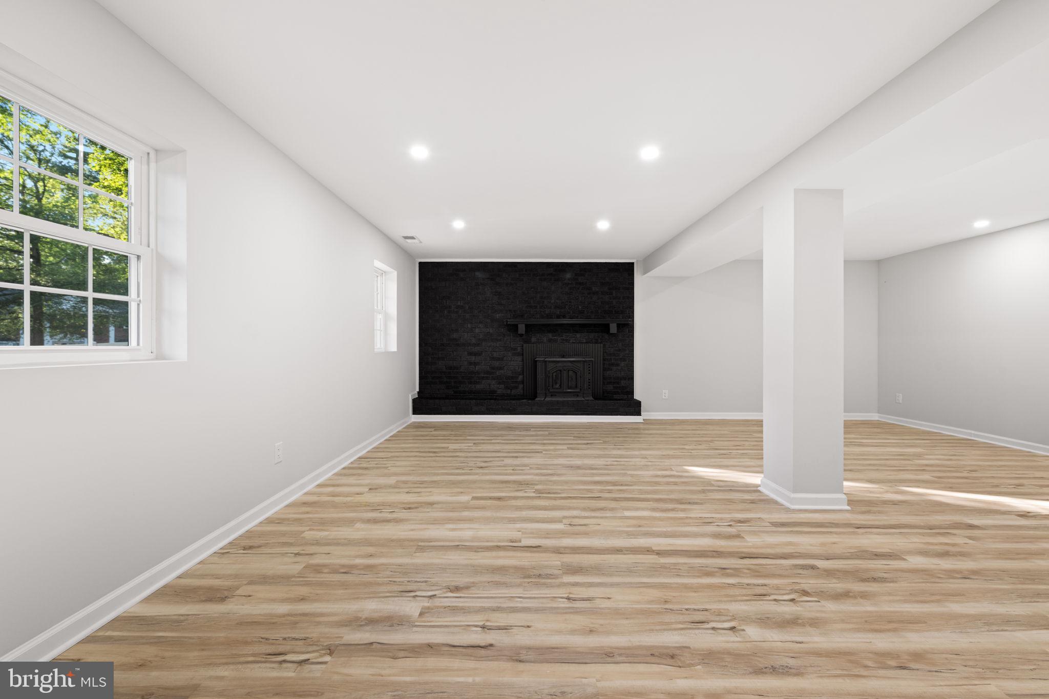 ESSEX SOUTH - Residential