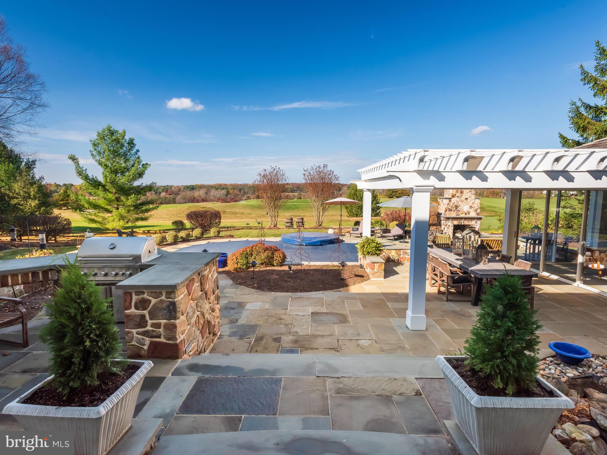 APPLEBROOK - Residential