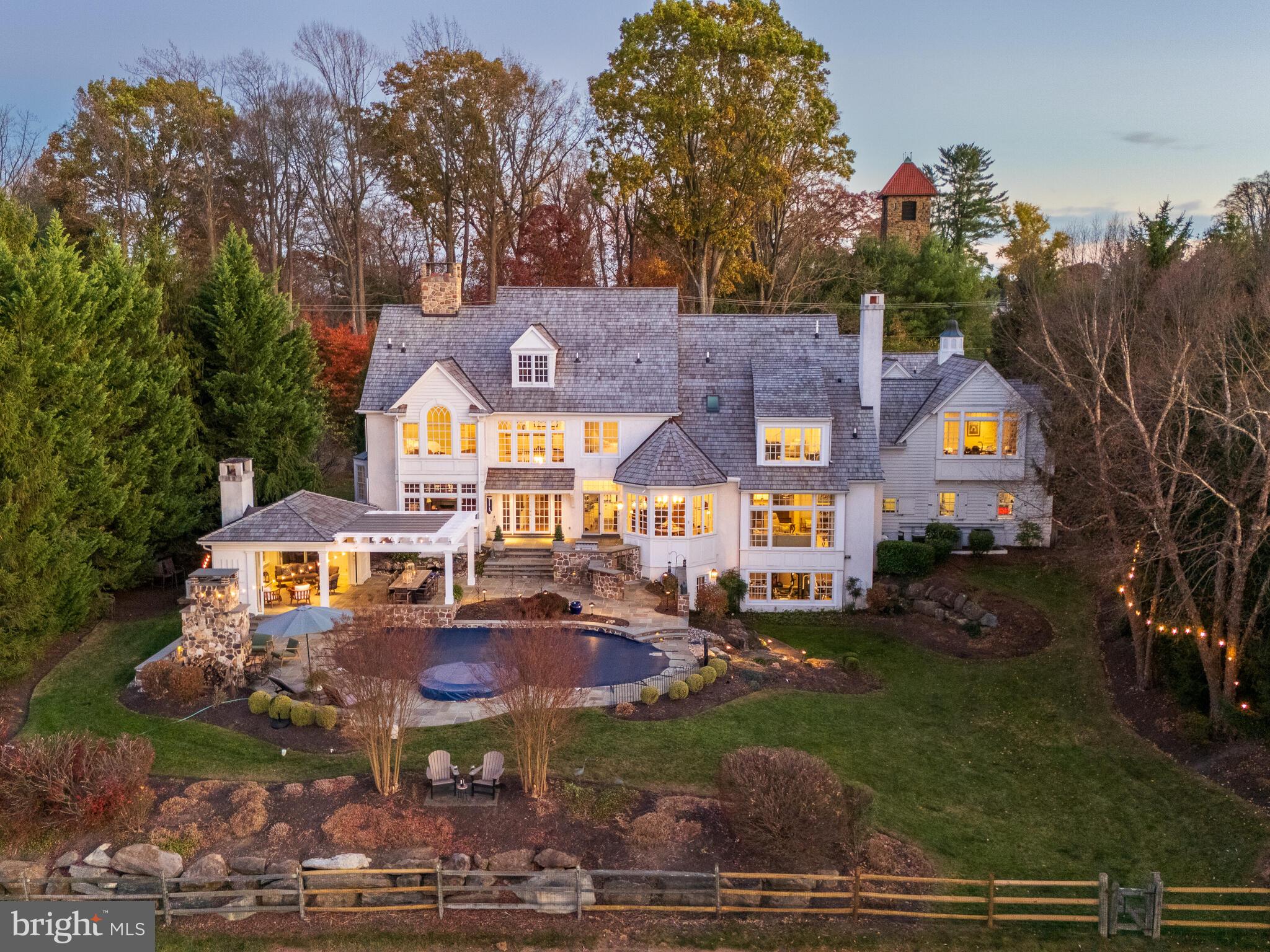 APPLEBROOK - Residential