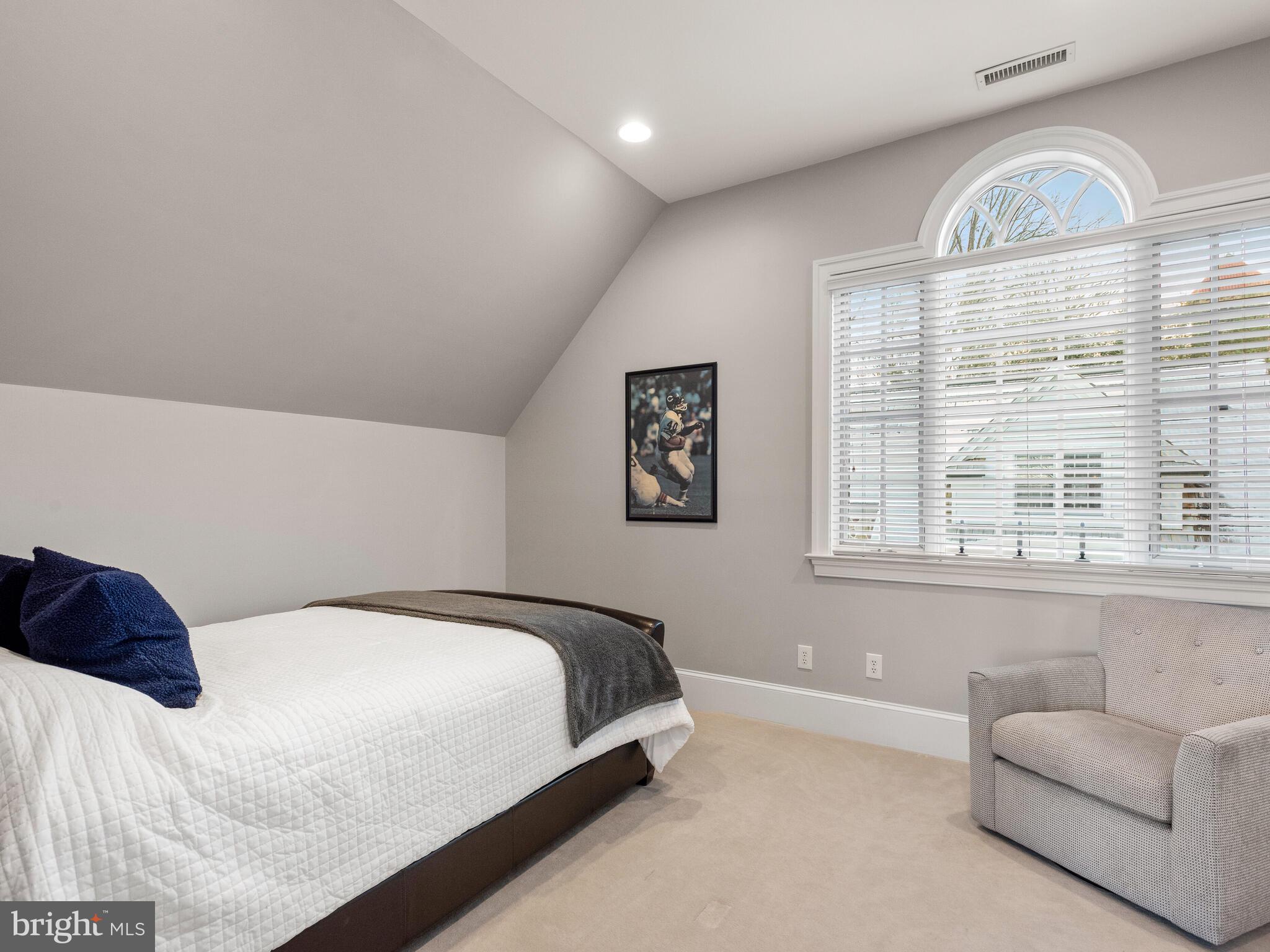 APPLEBROOK - Residential