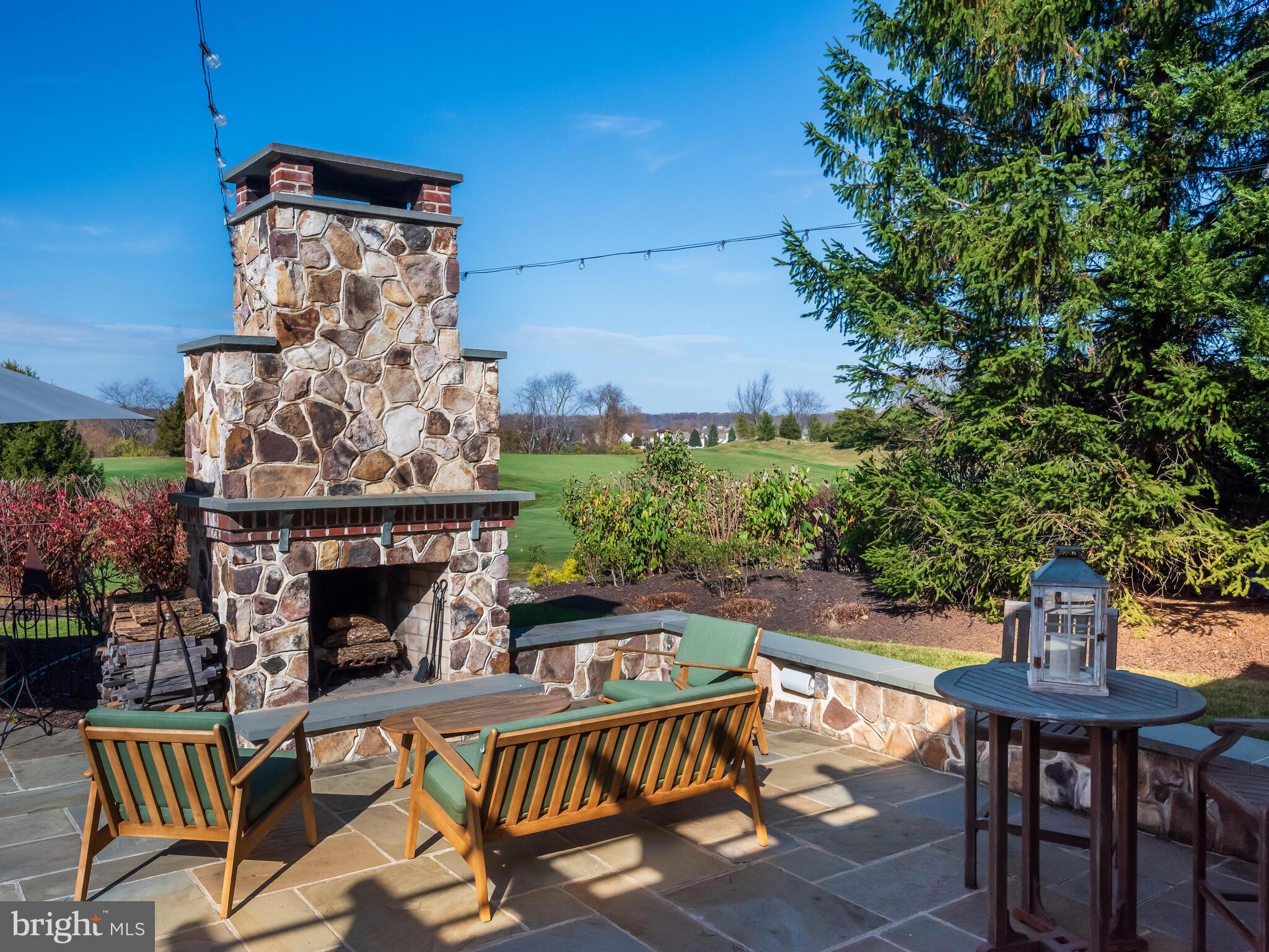 APPLEBROOK - Residential