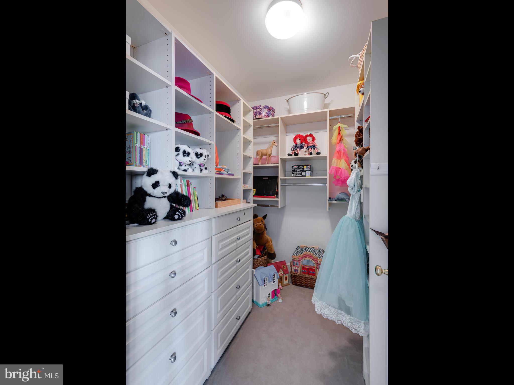 APPLEBROOK - Residential