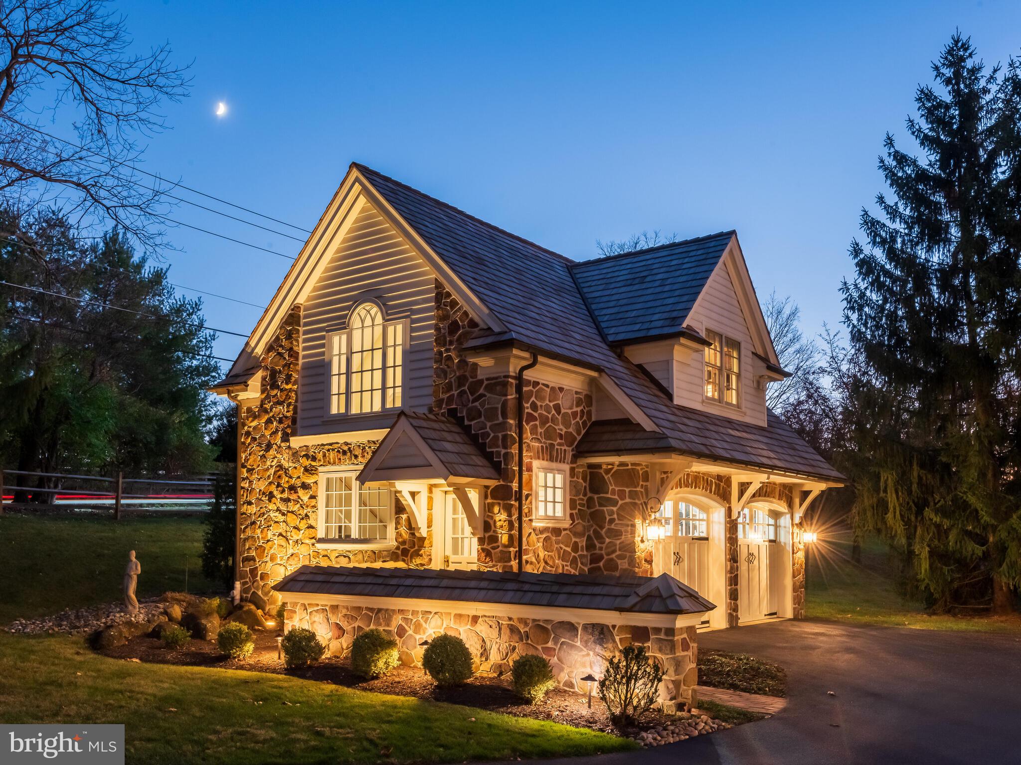 APPLEBROOK - Residential