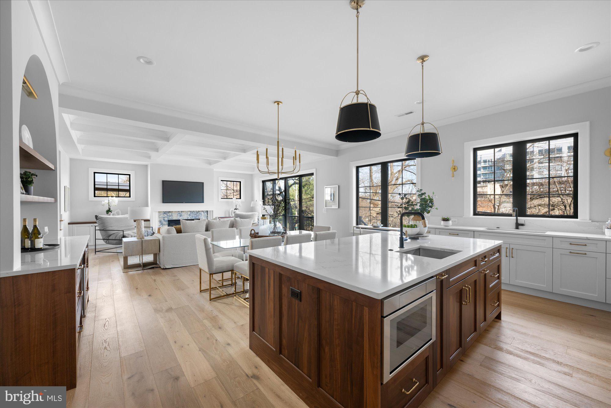 NORTH HIGHLAND - Residential