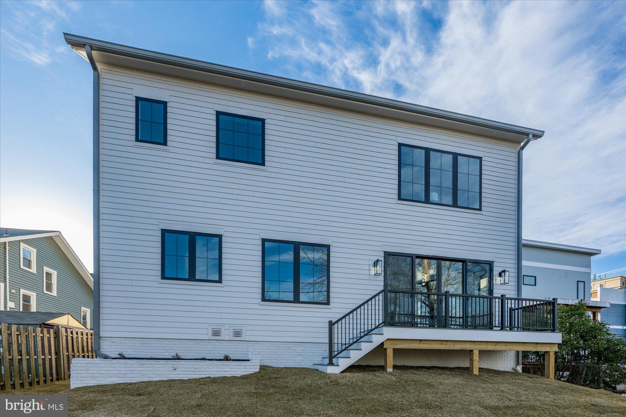 NORTH HIGHLAND - Residential